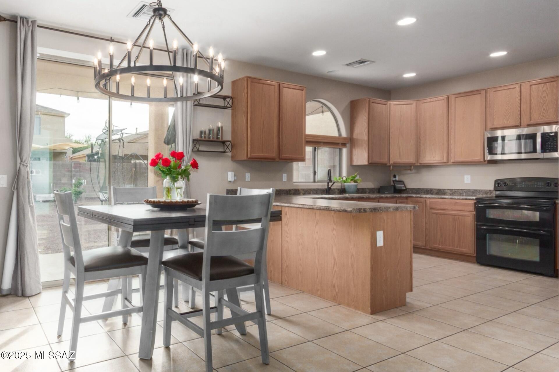 12540 E Red Iron Trail