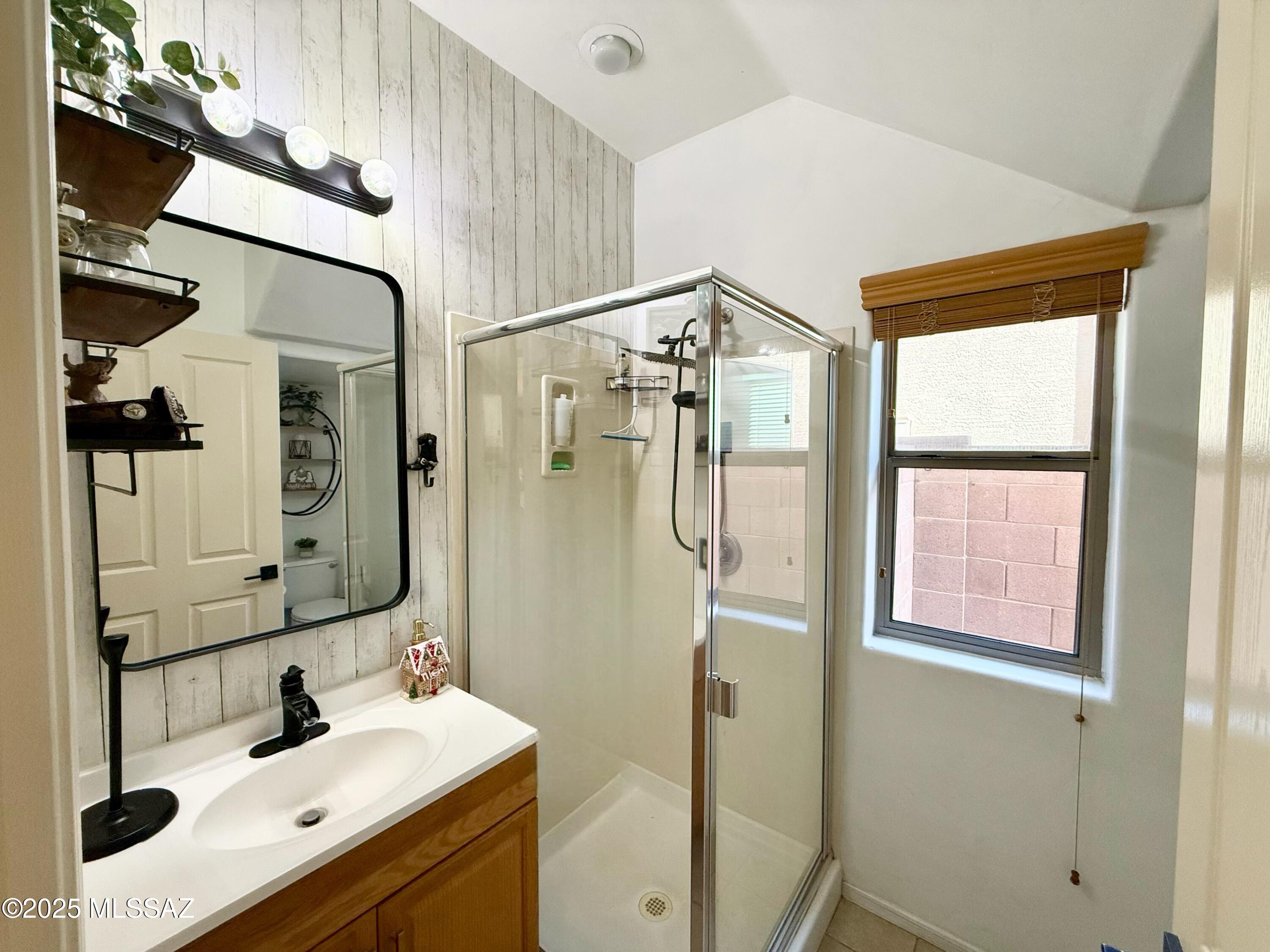 12540 E Red Iron Trail