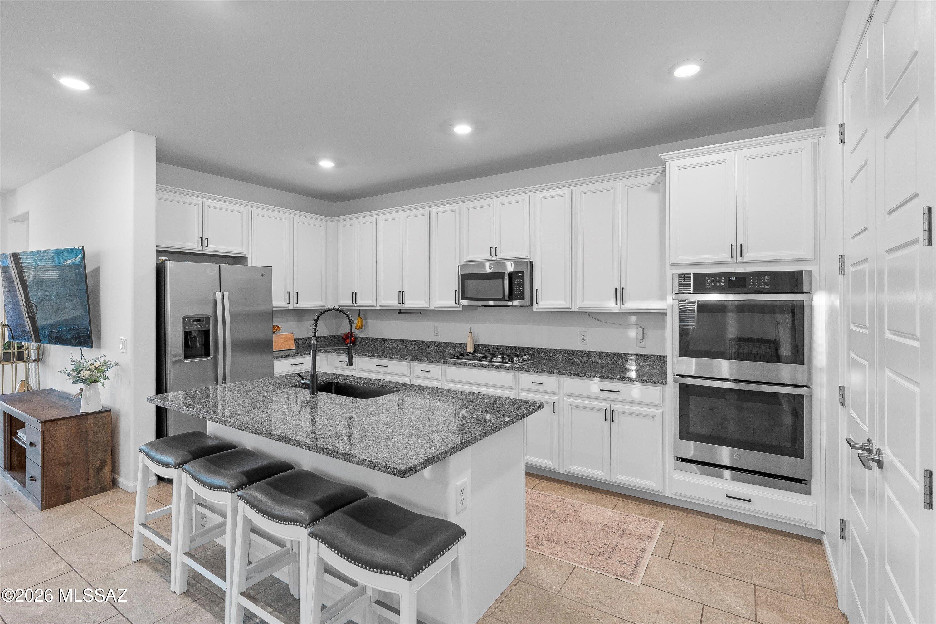 8166 S Soltero Mine Drive