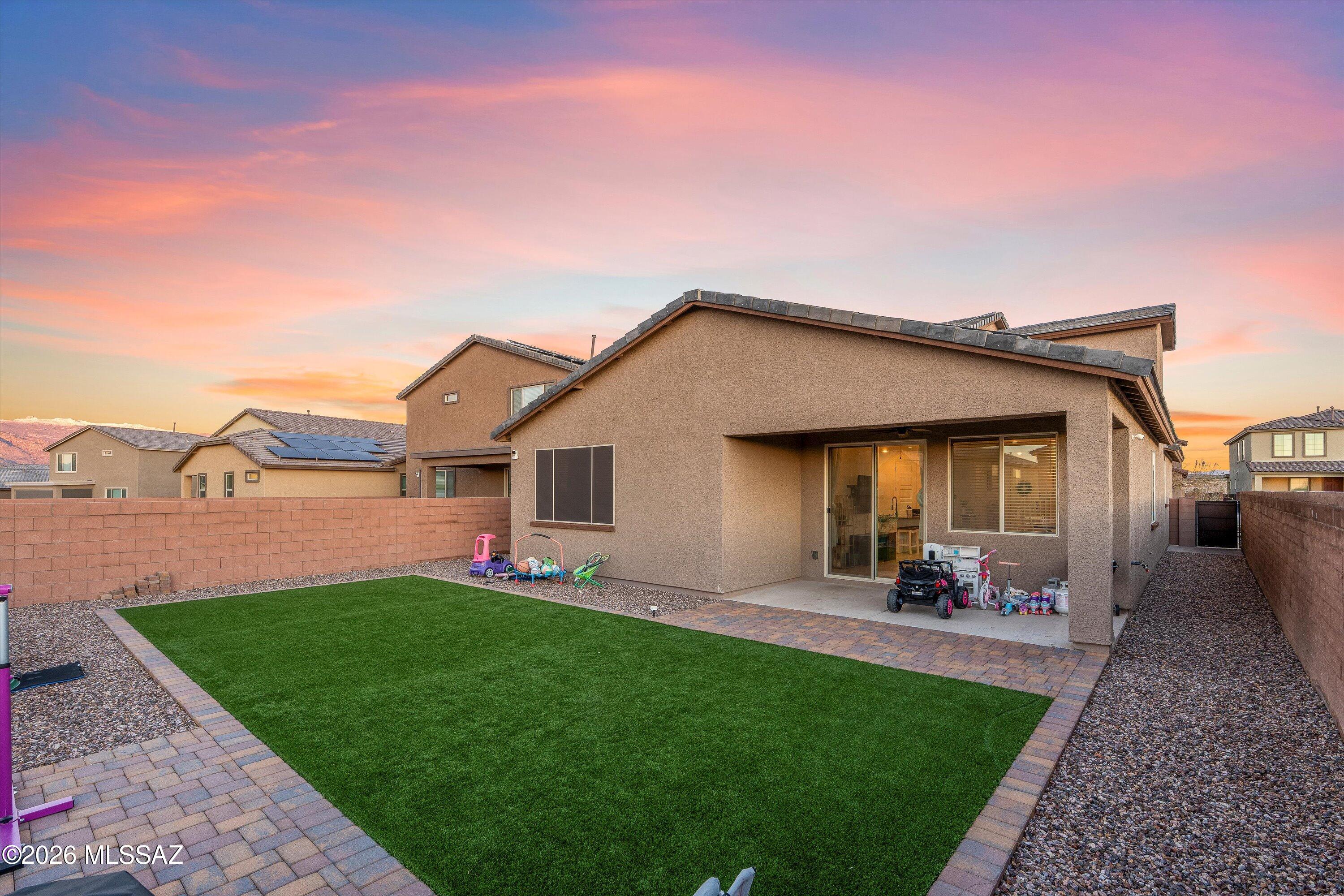 8166 S Soltero Mine Drive