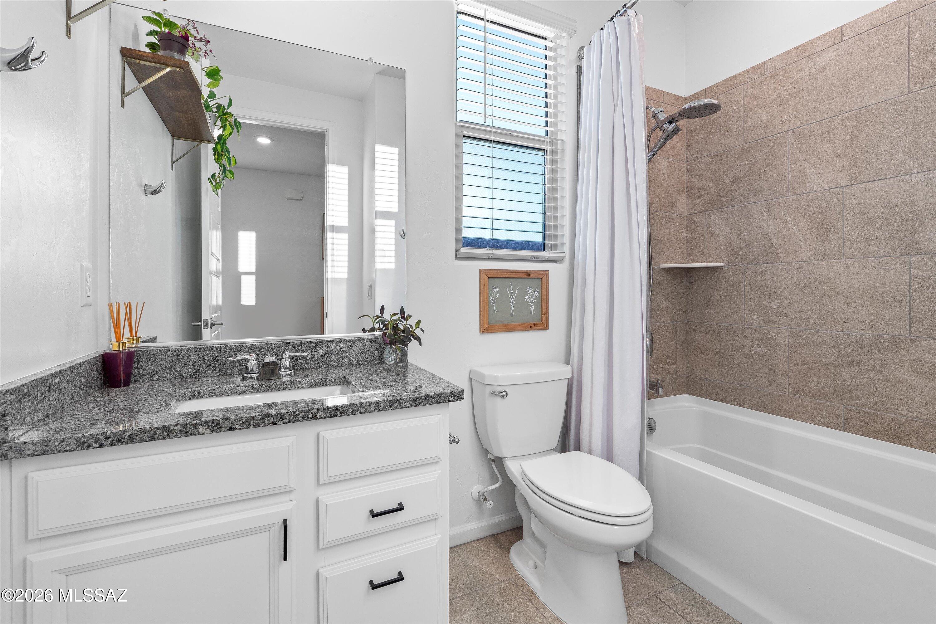 8166 S Soltero Mine Drive