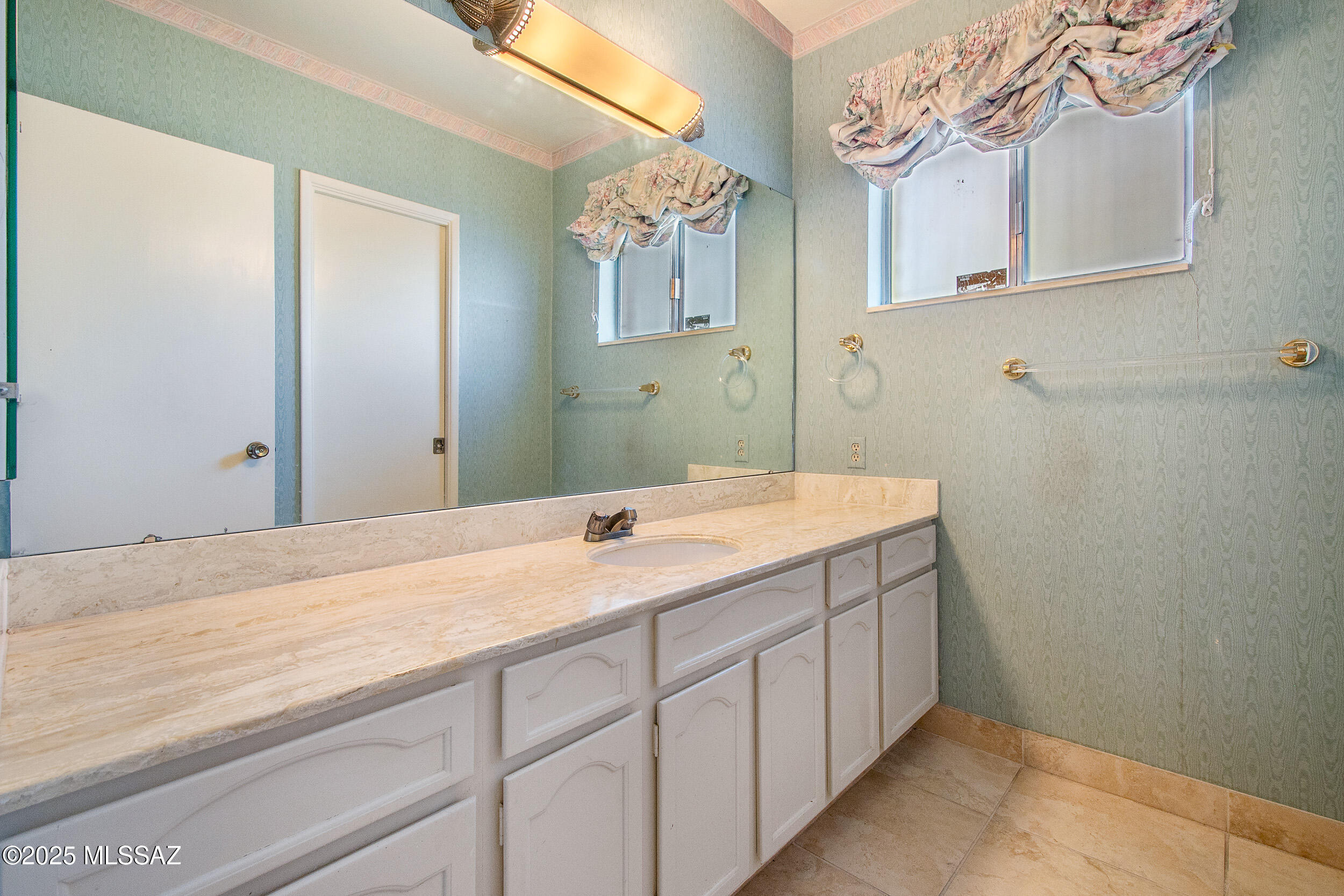 6290 E Paseo Tierra Alta