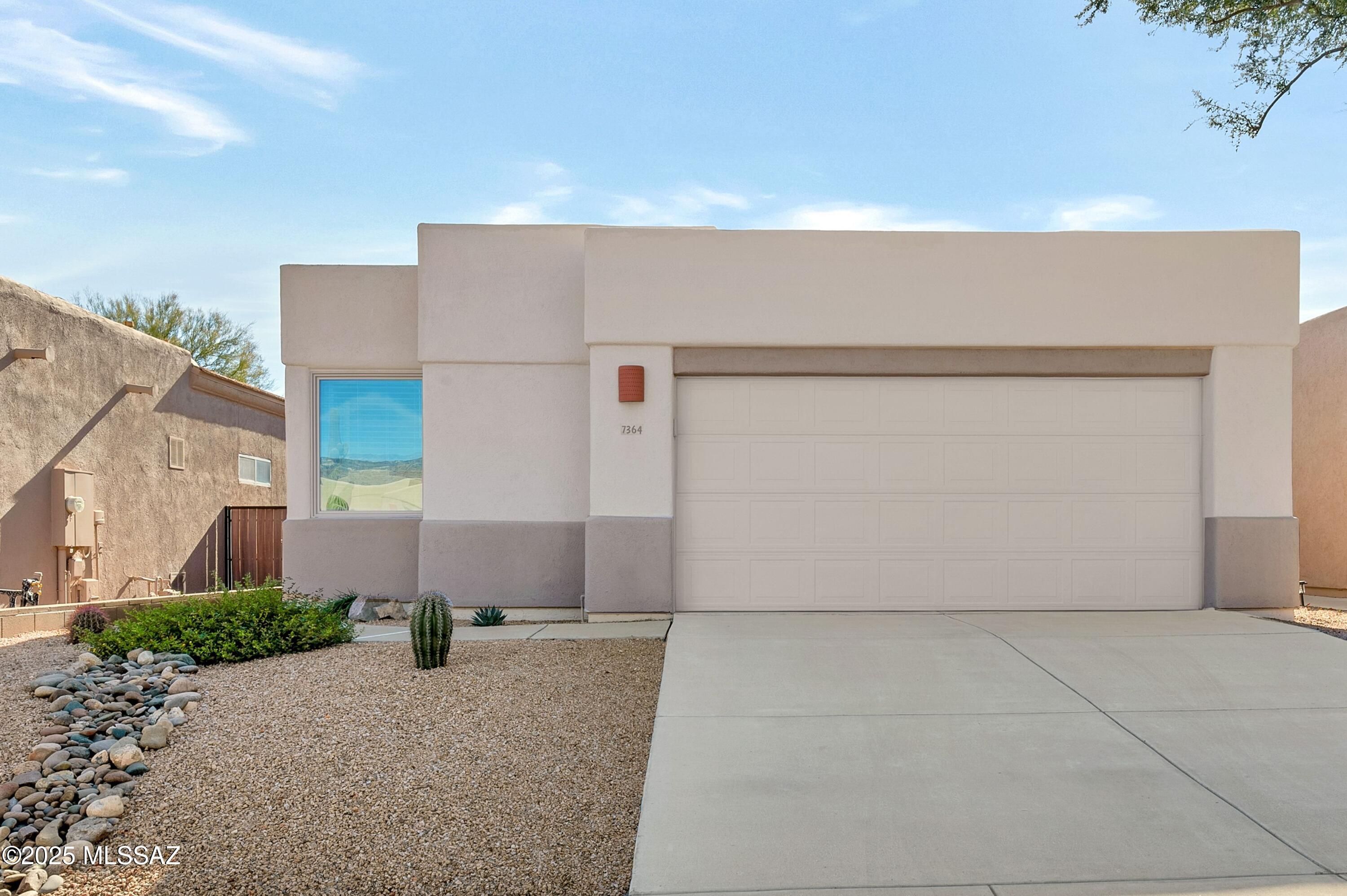 7364 E Placita Luz De La Luna