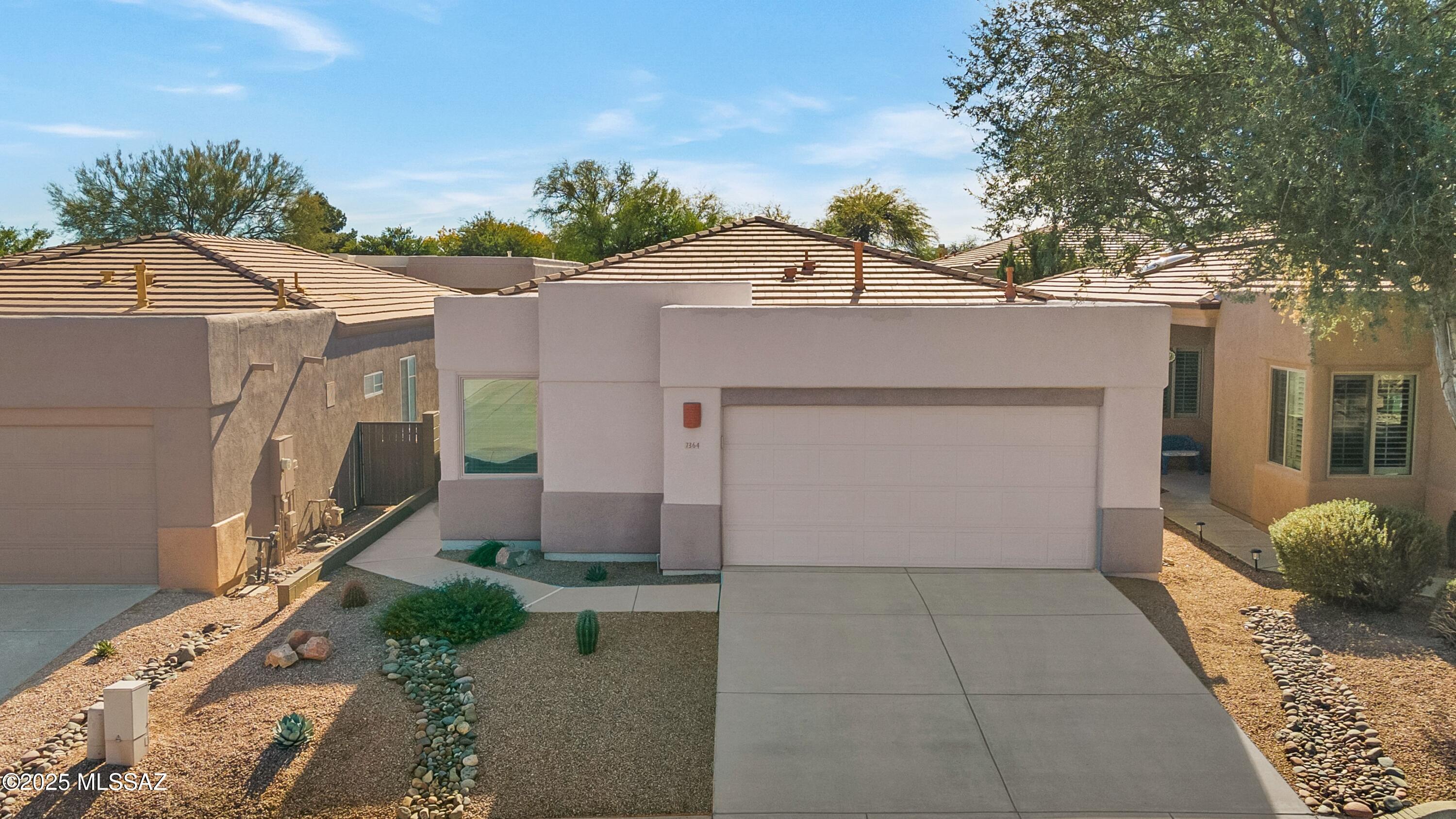 7364 E Placita Luz De La Luna