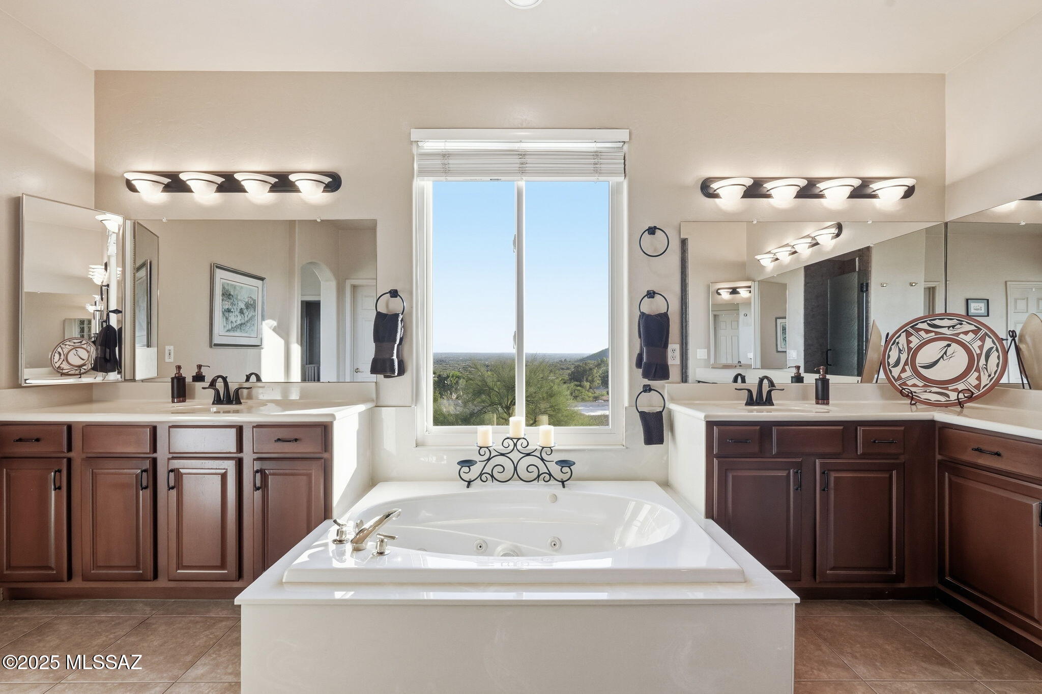 7452 E Ridge Point Road