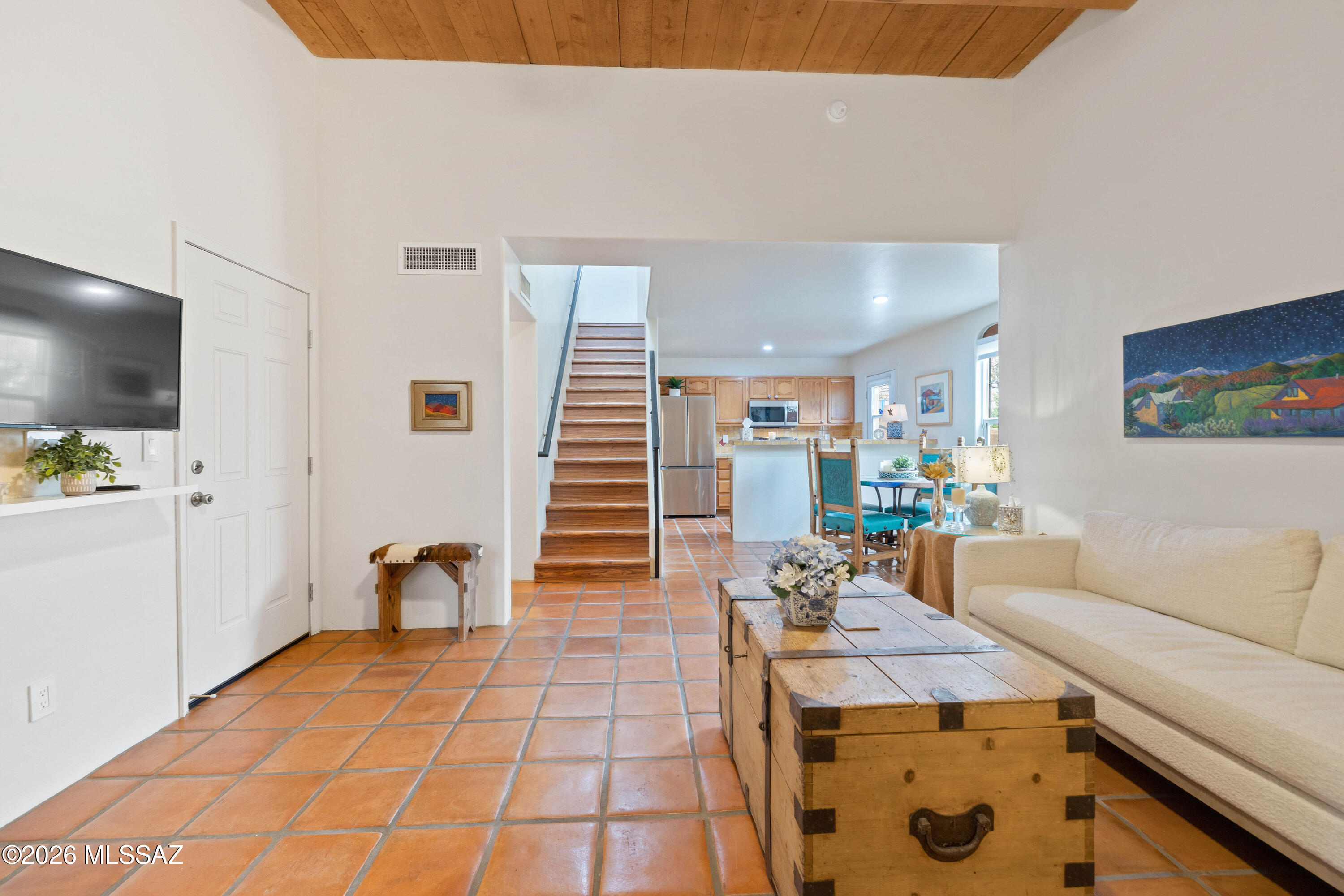 10482 E Wayne Moody Lane