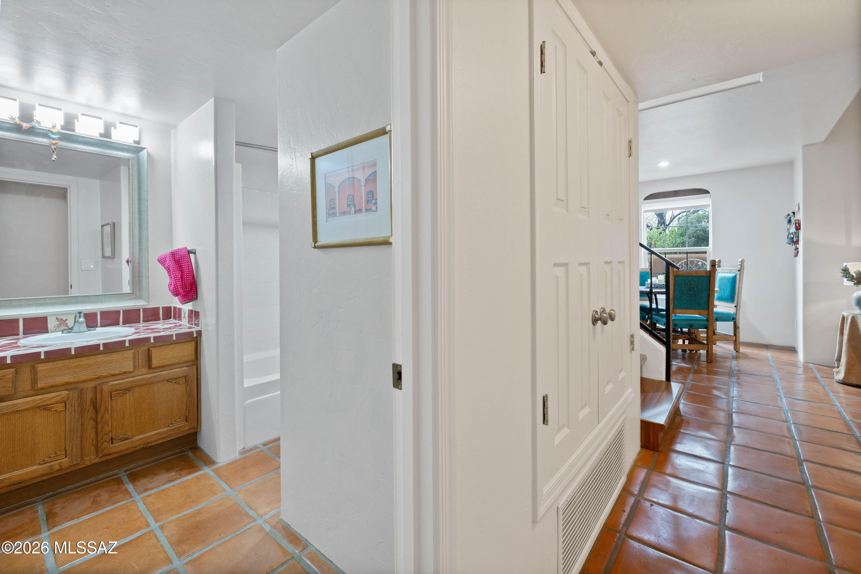 10482 E Wayne Moody Lane