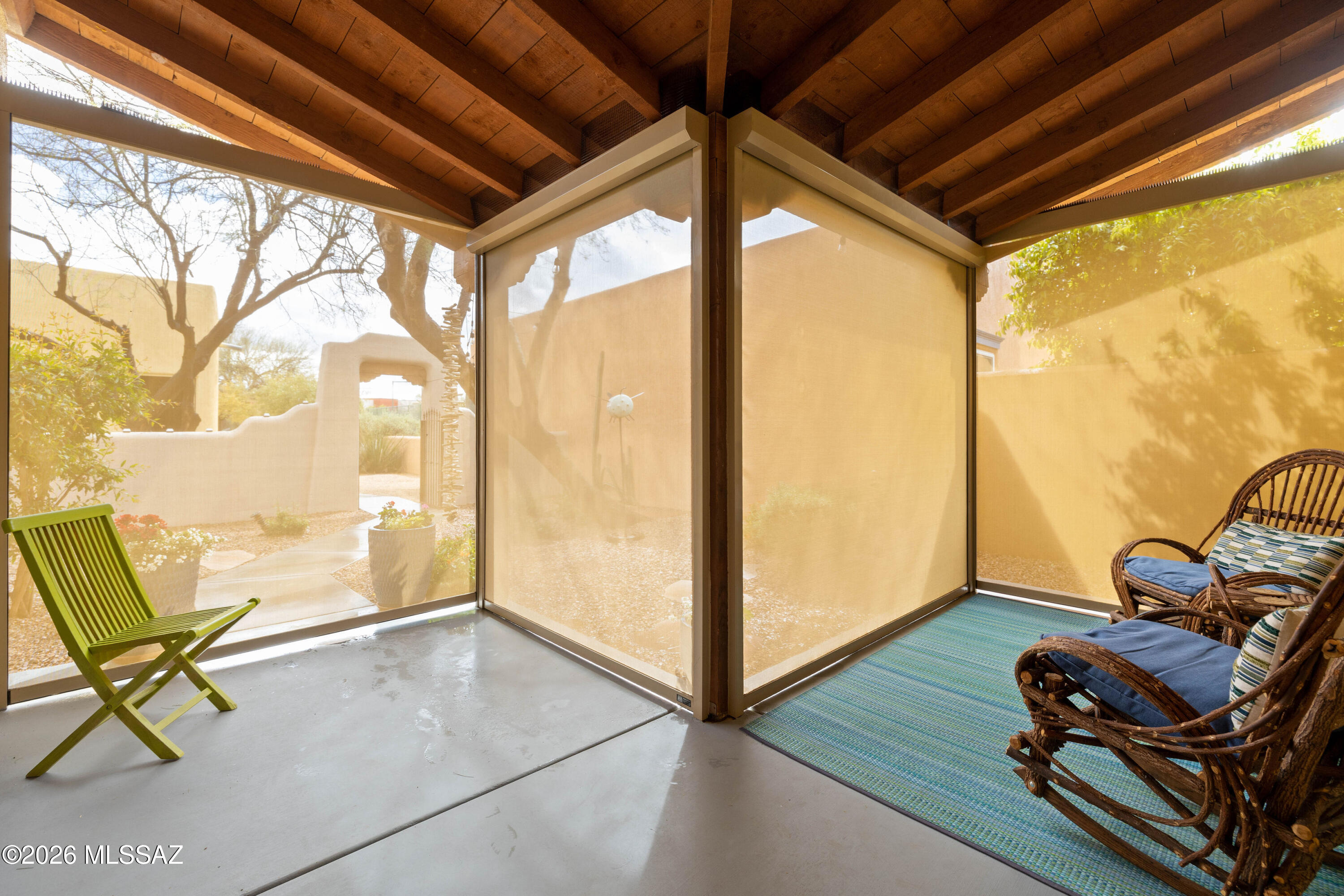 10482 E Wayne Moody Lane