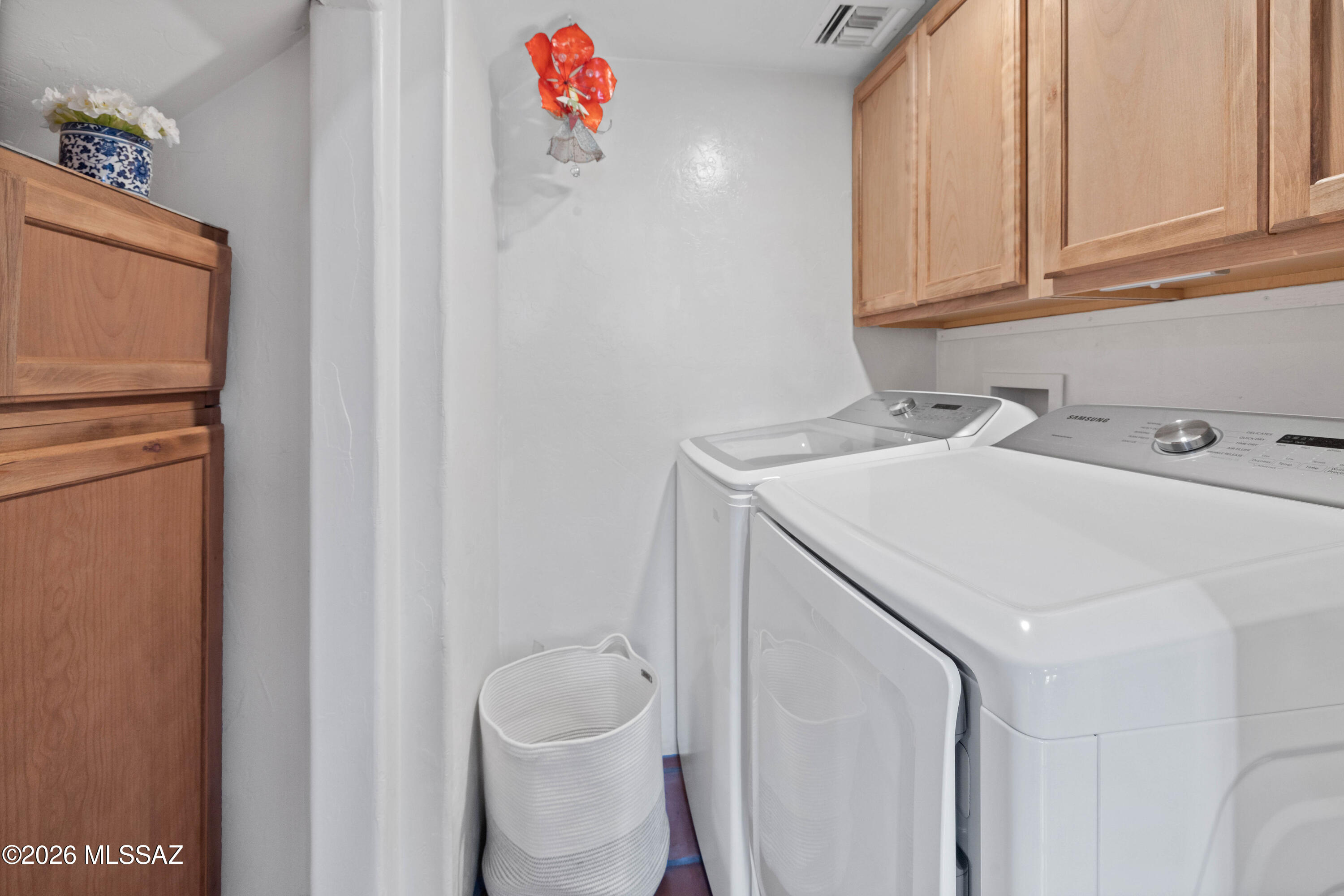 10482 E Wayne Moody Lane