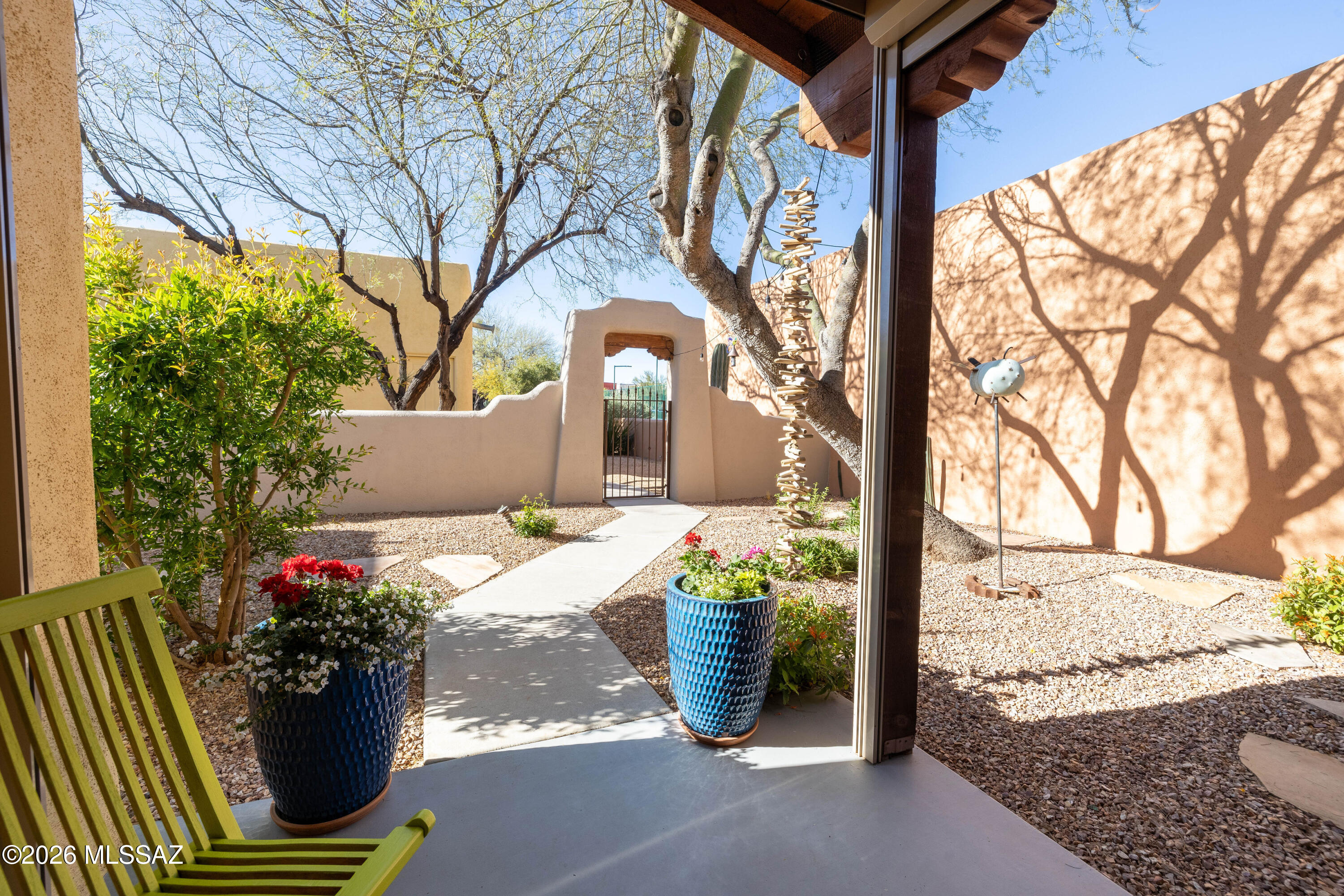 10482 E Wayne Moody Lane