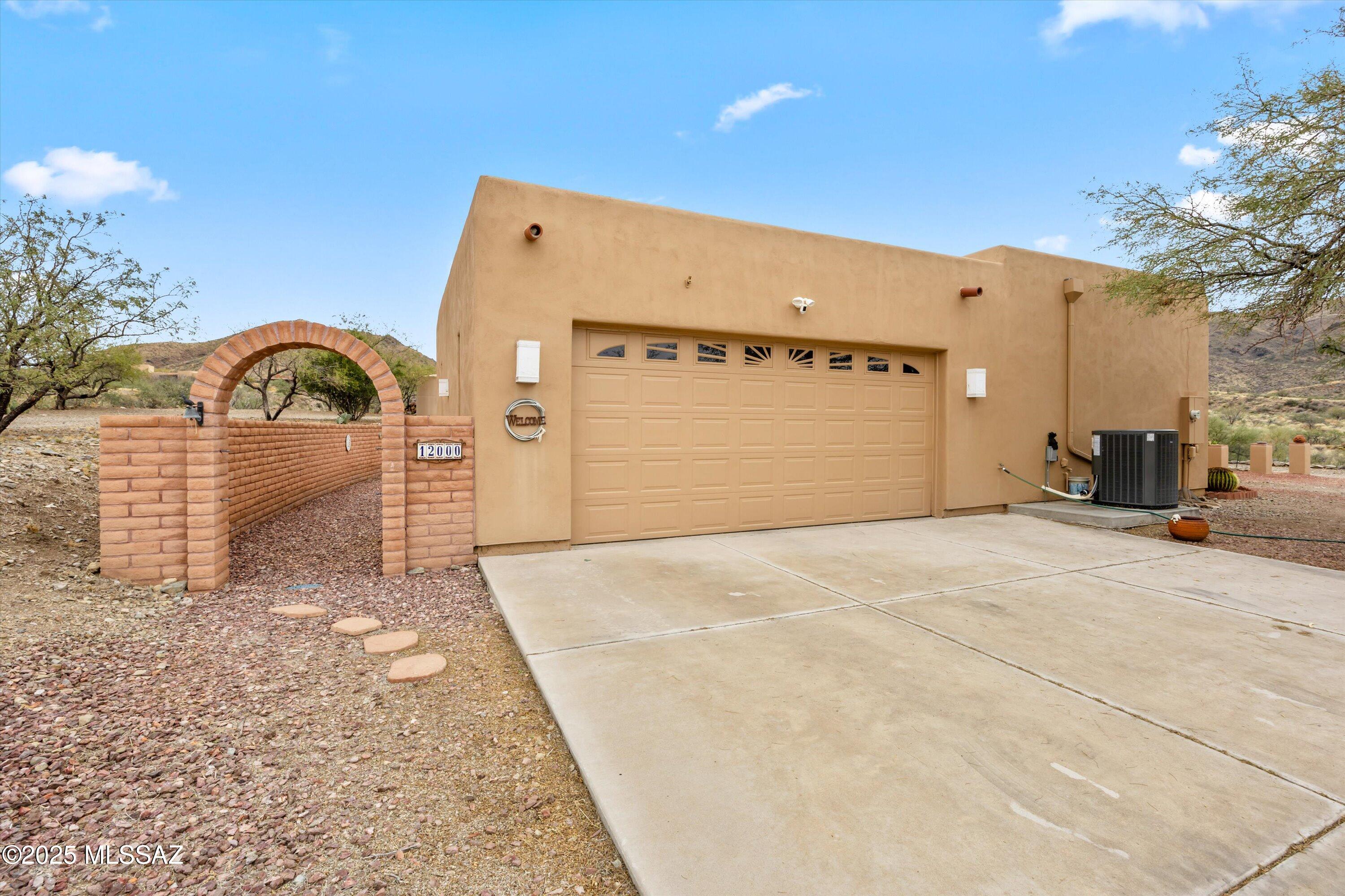 12000 E Camino Aurelia