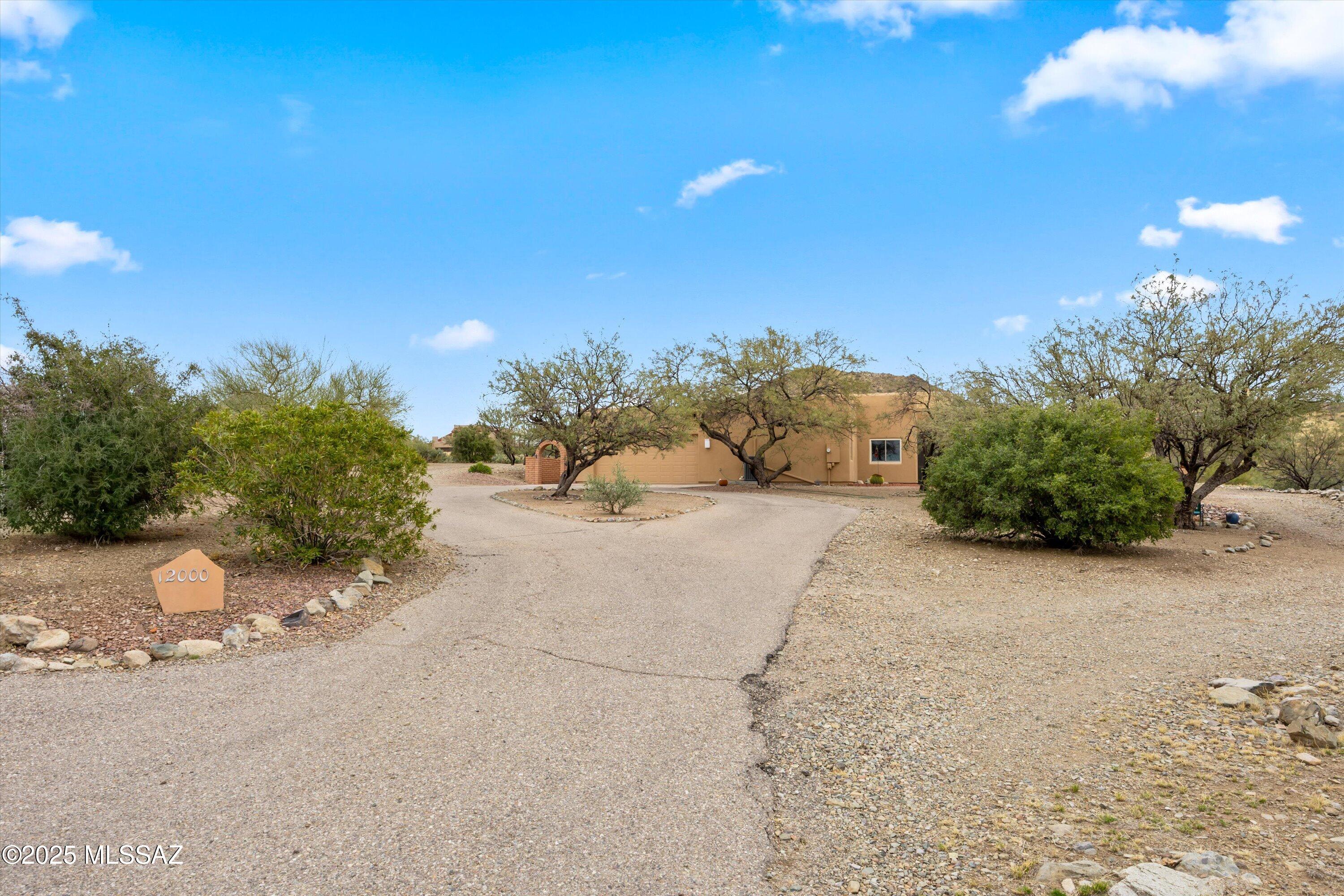 12000 E Camino Aurelia