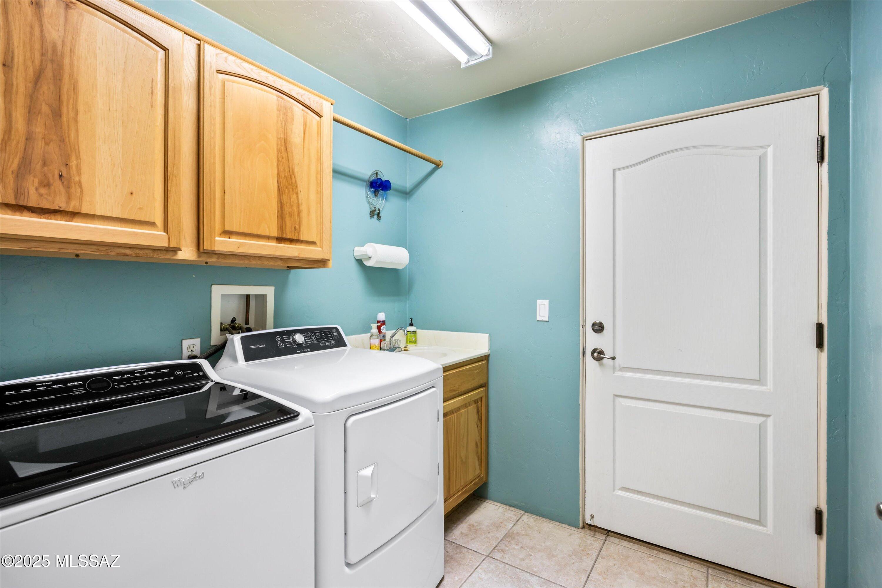 12000 E Camino Aurelia