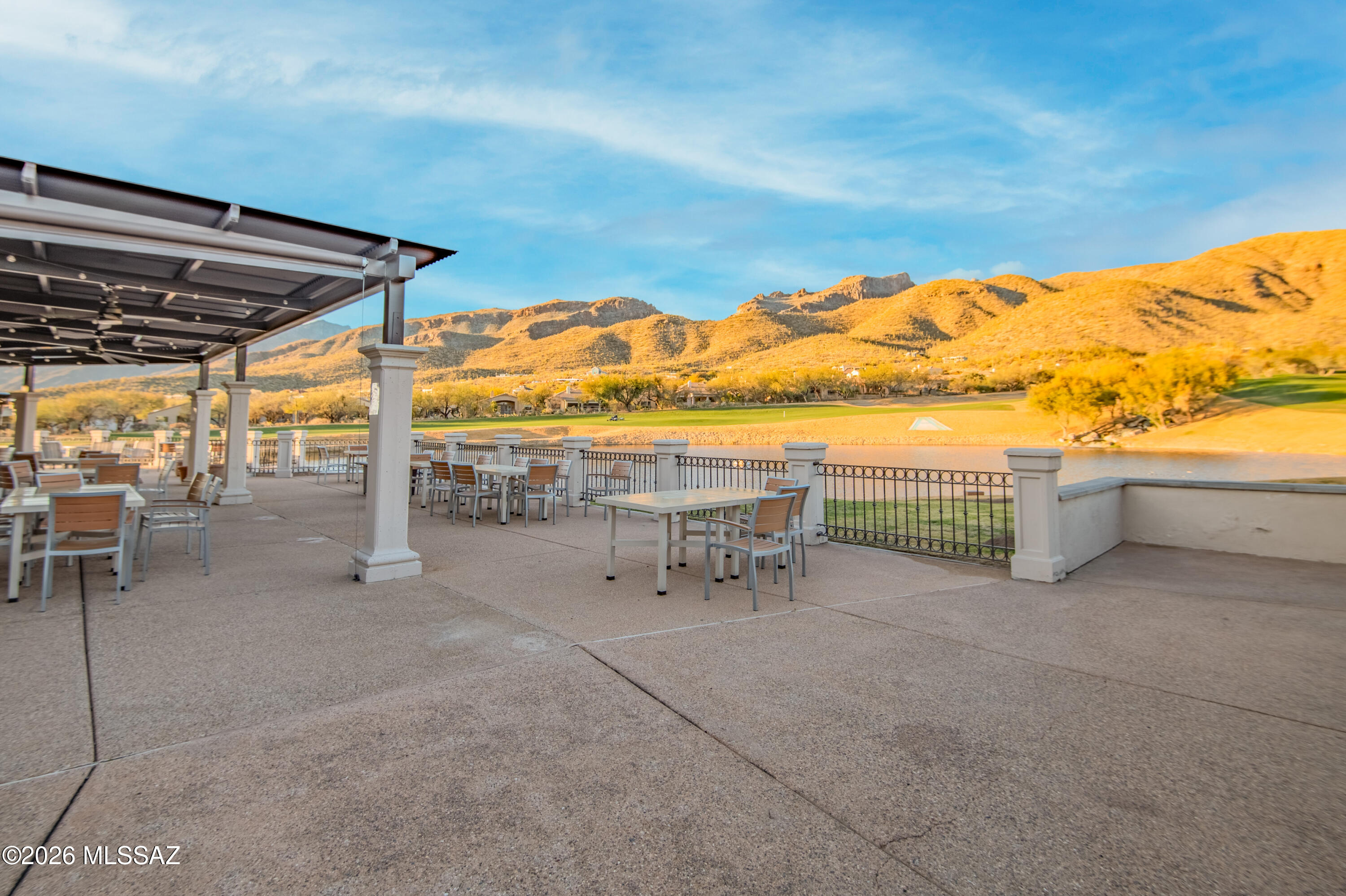 5271 N Canyon Rise Place