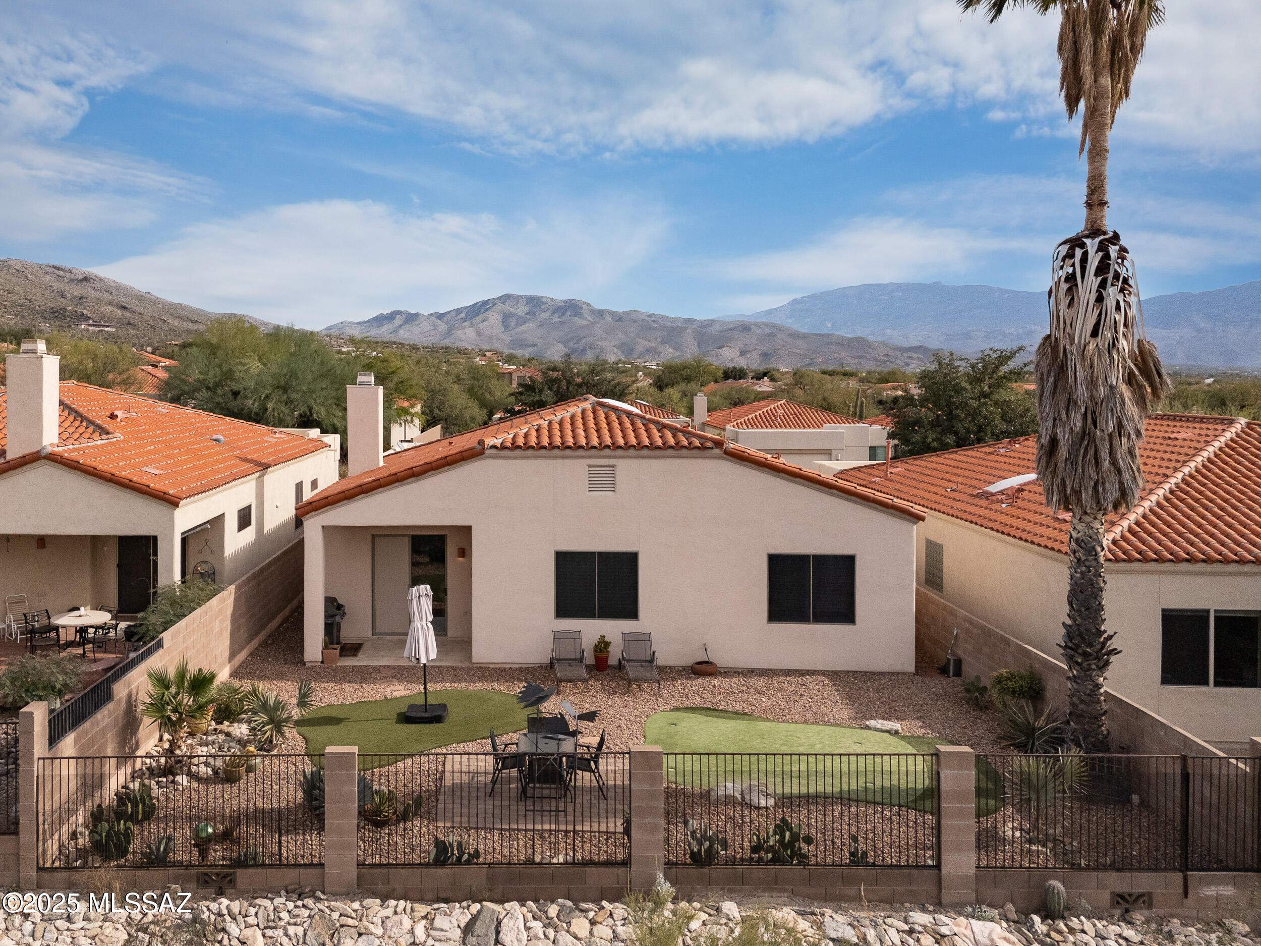 5271 N Canyon Rise Place