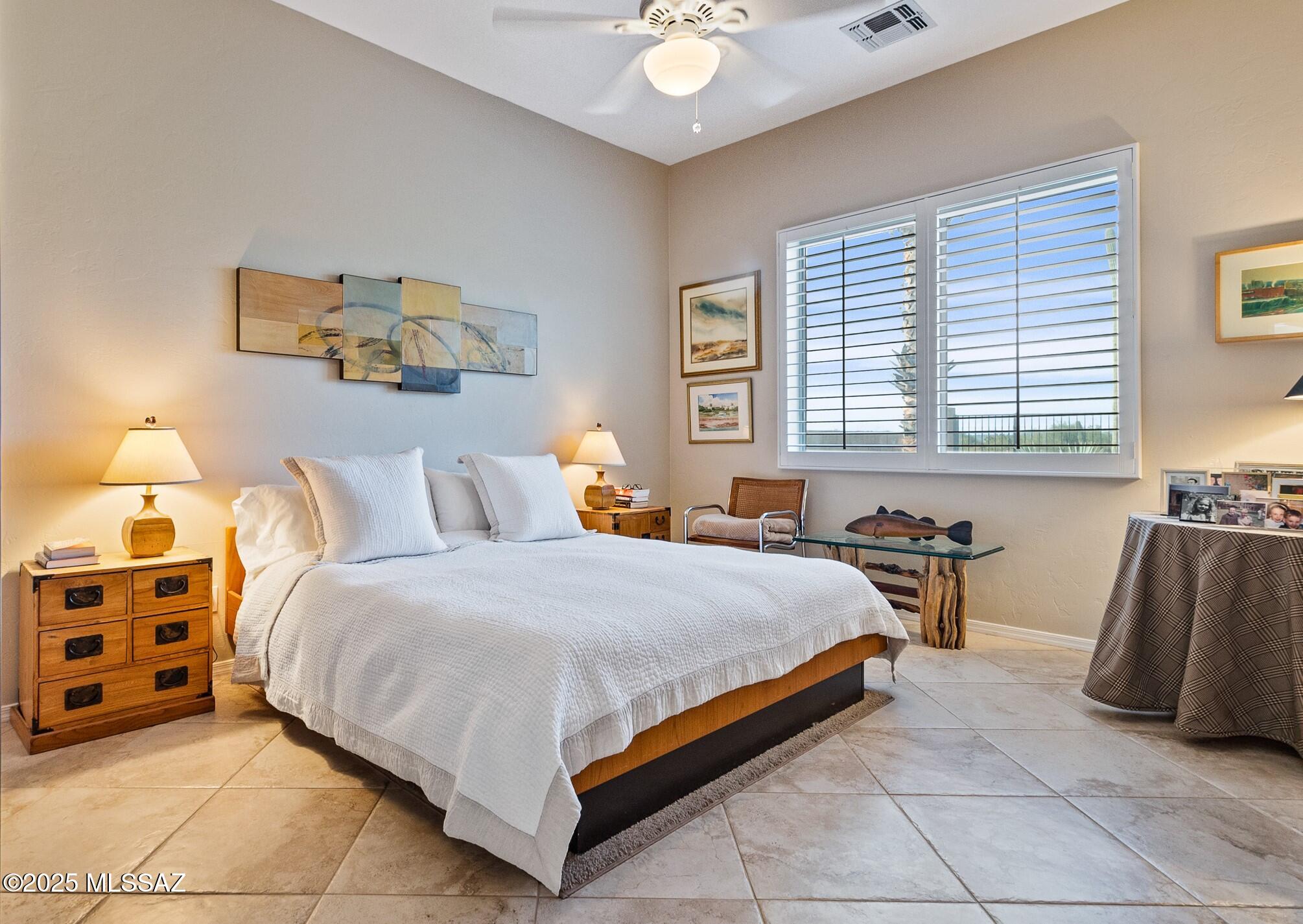 5271 N Canyon Rise Place