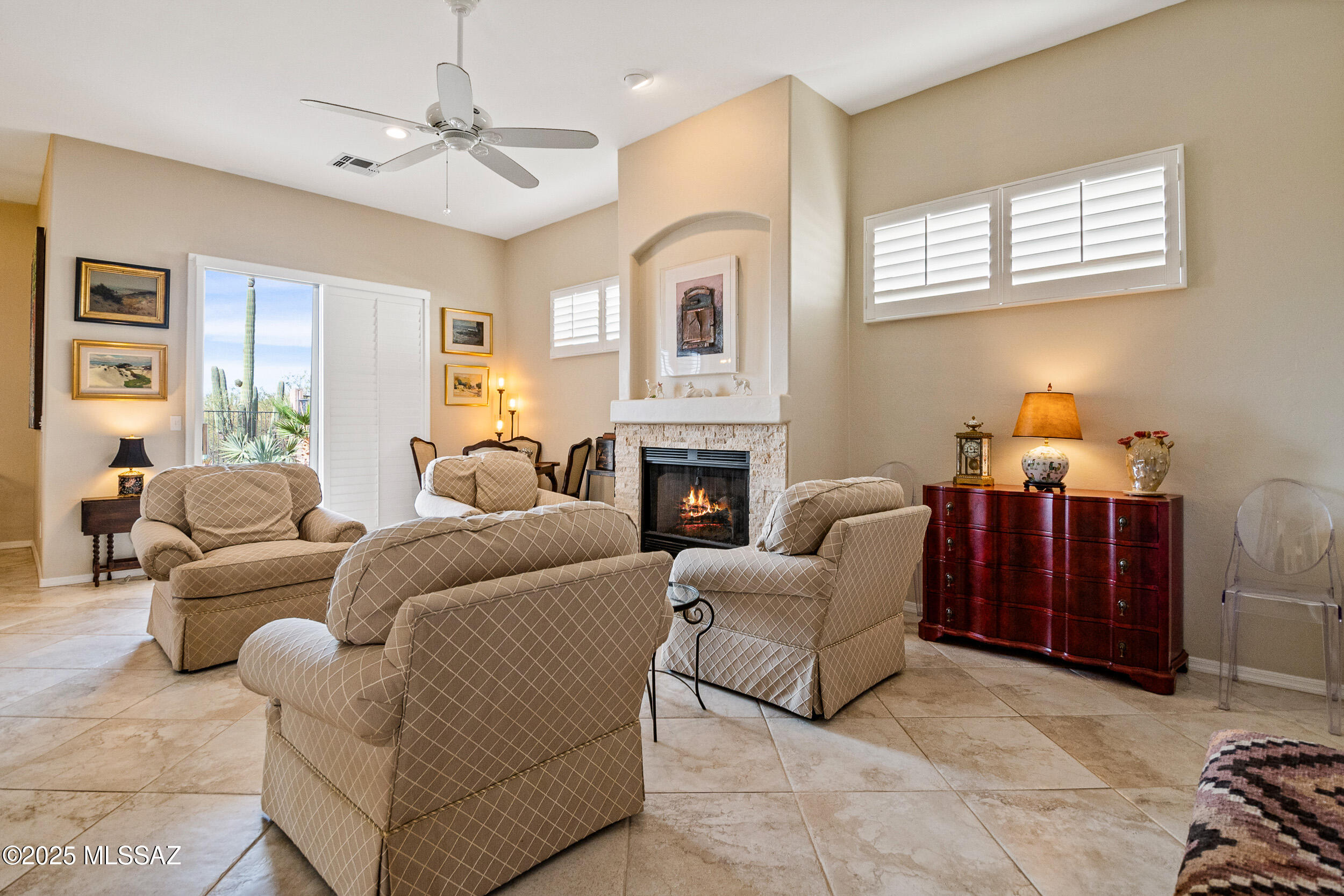 5271 N Canyon Rise Place