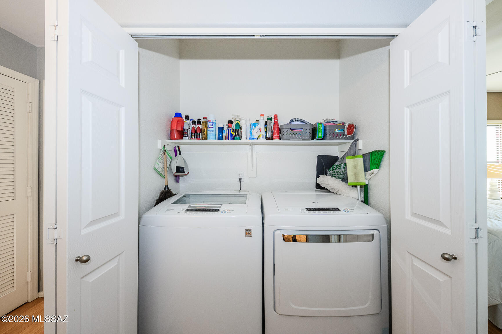 6655 N Canyon Crest Drive 26203