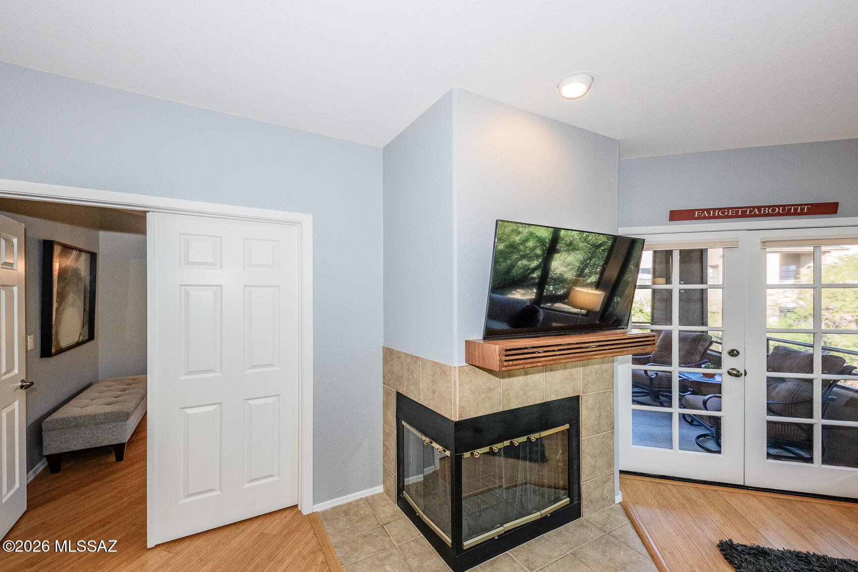 6655 N Canyon Crest Drive 26203