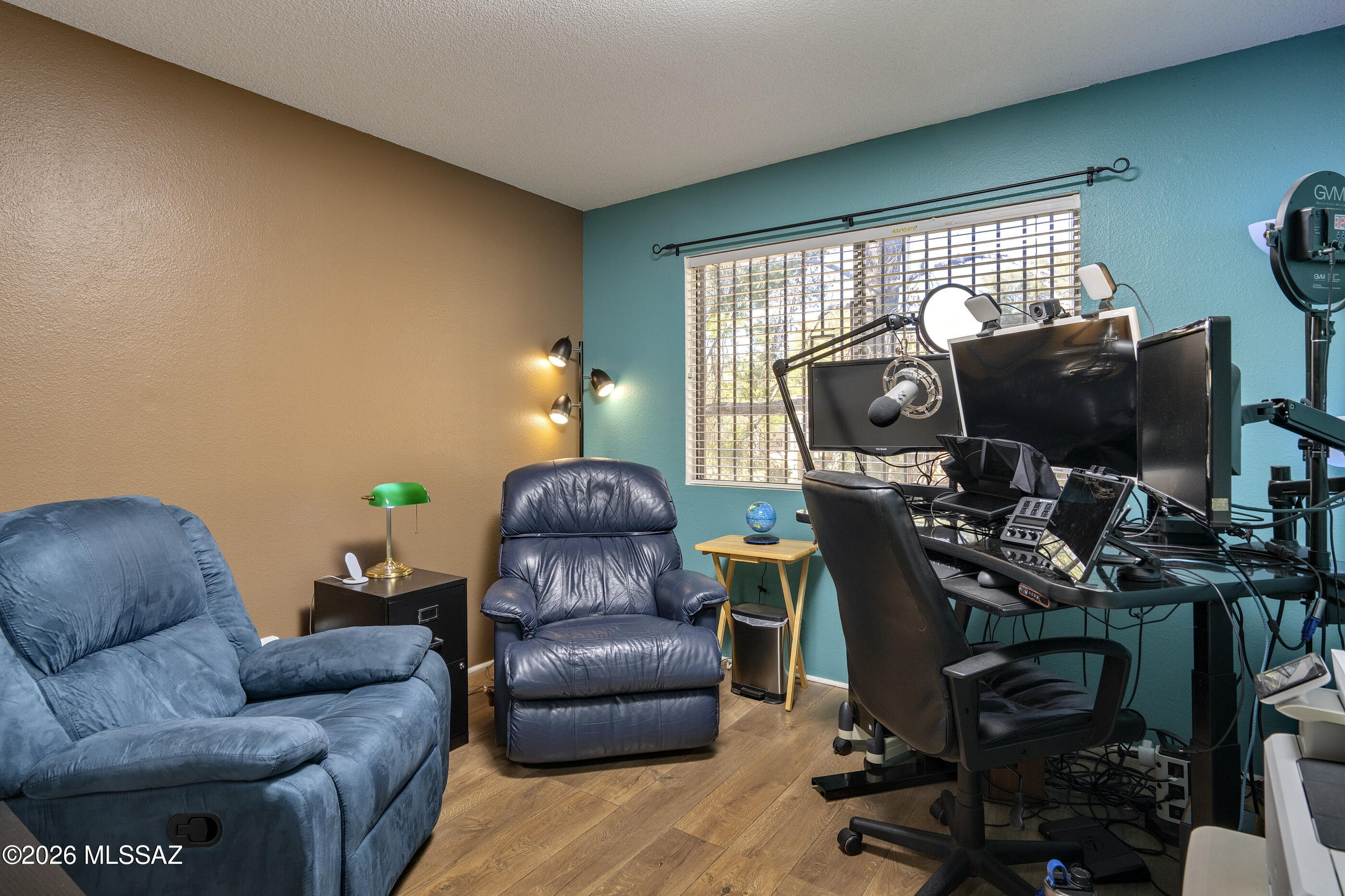 6718 E Calle La Paz C