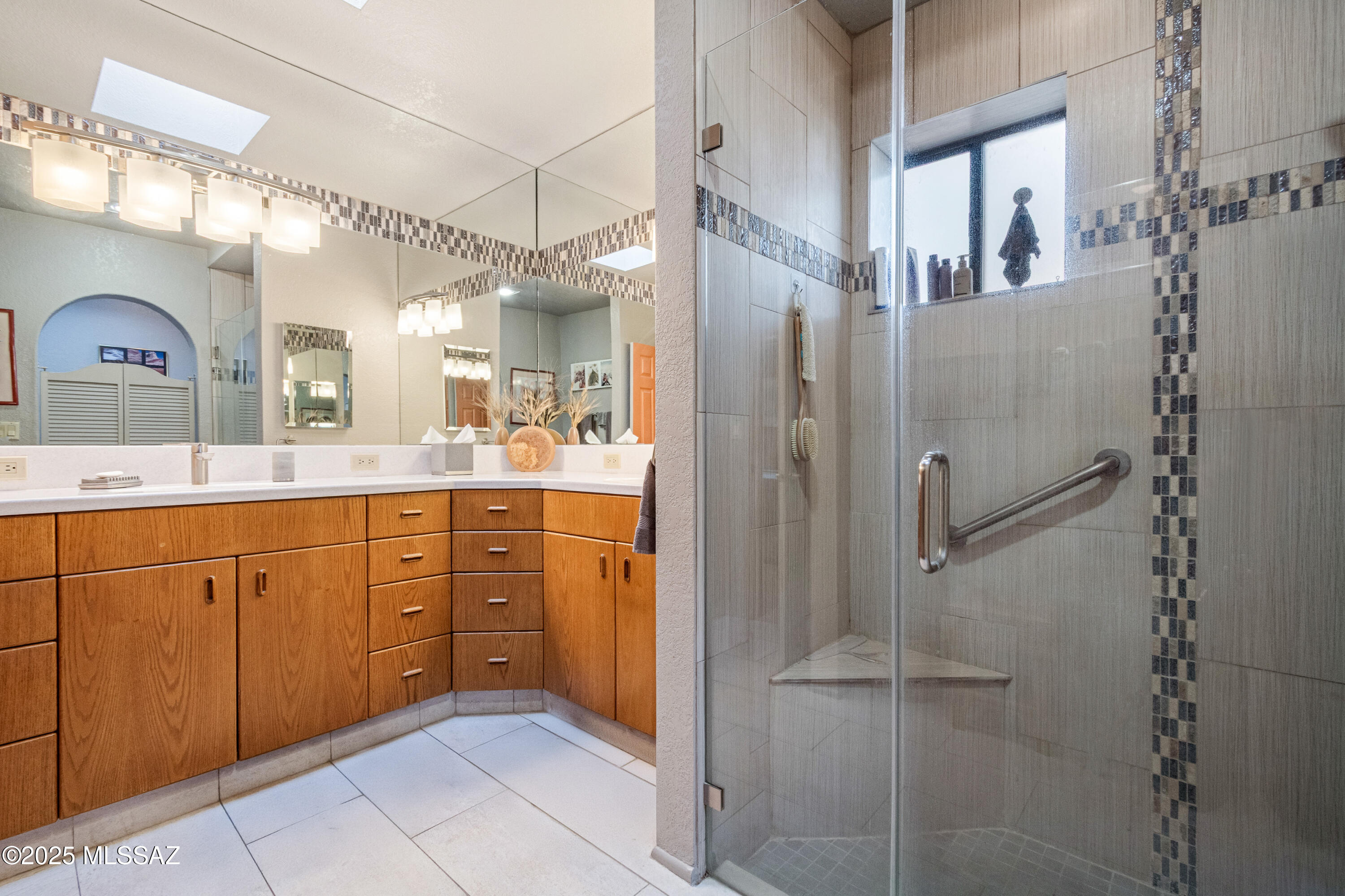 4900 E Calle Guebabi