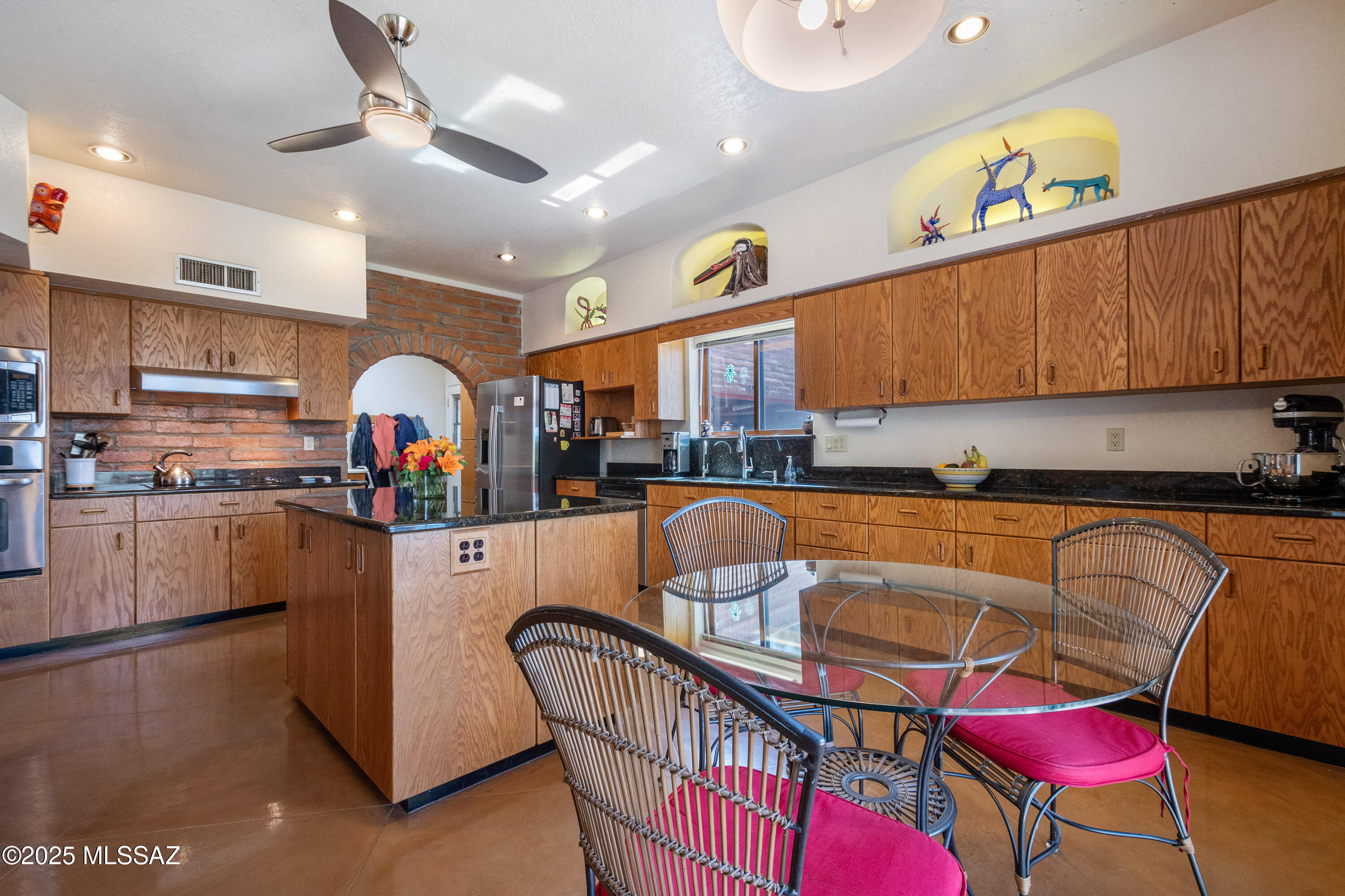 4900 E Calle Guebabi