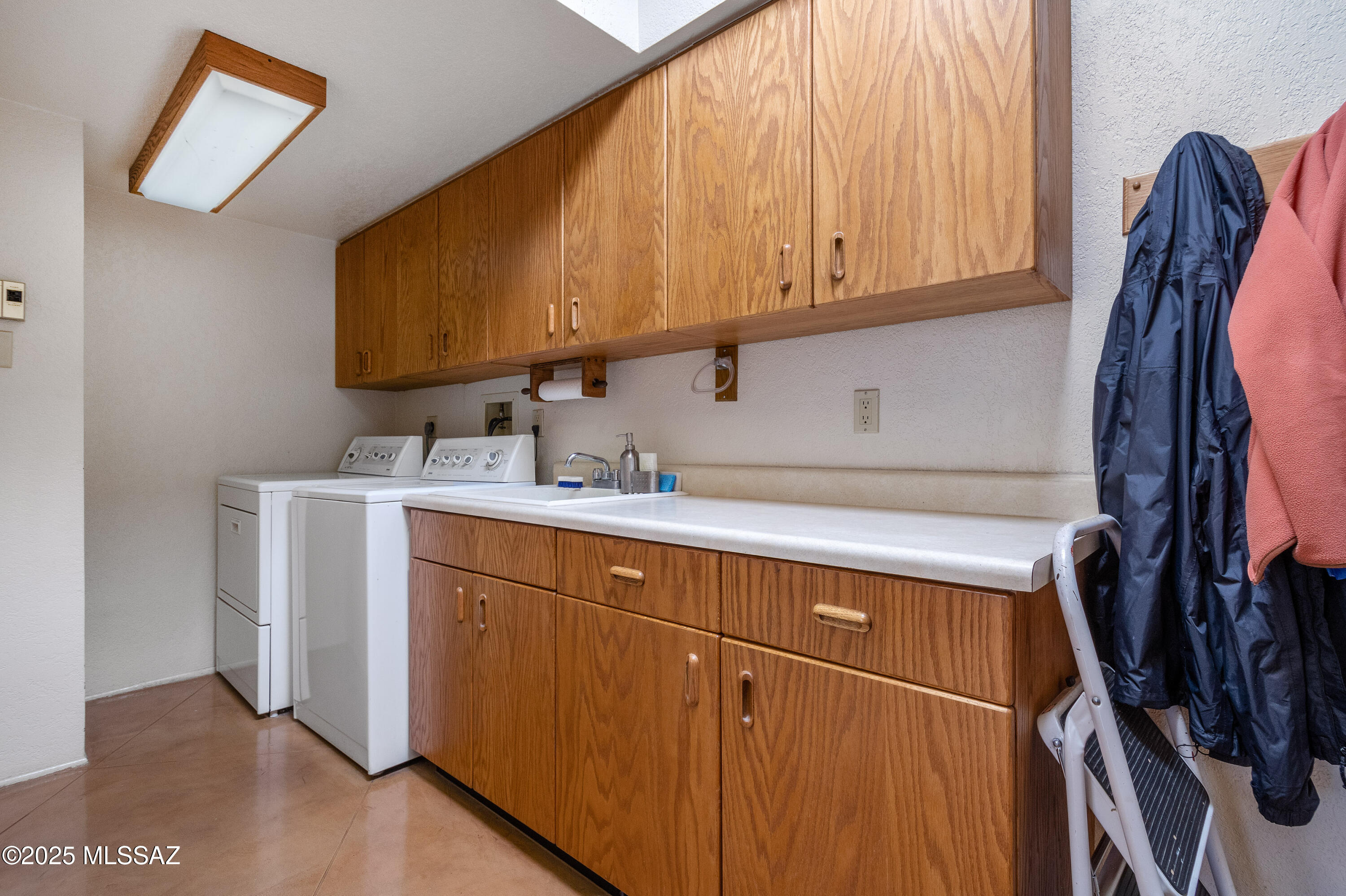 4900 E Calle Guebabi