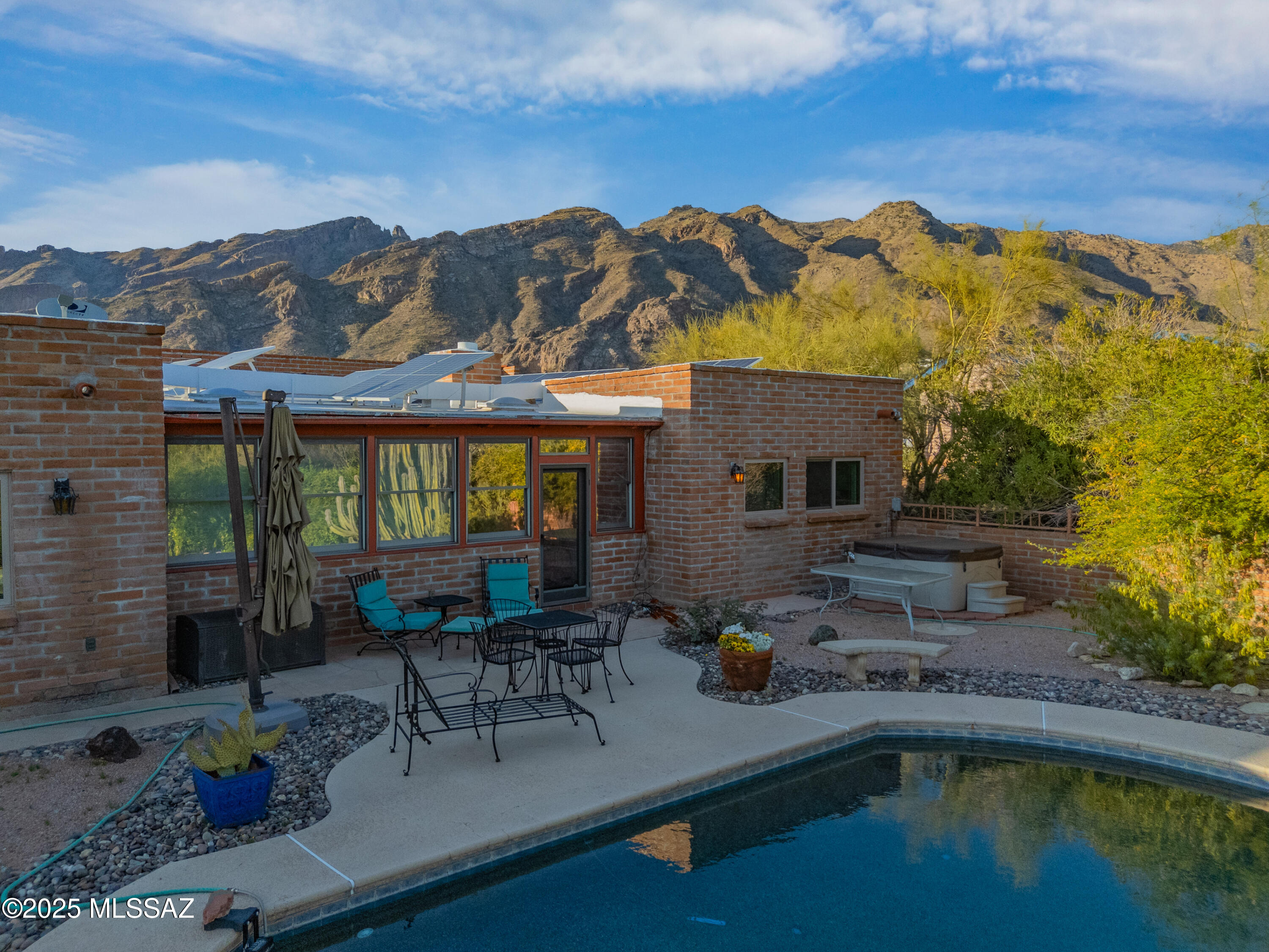 4900 E Calle Guebabi