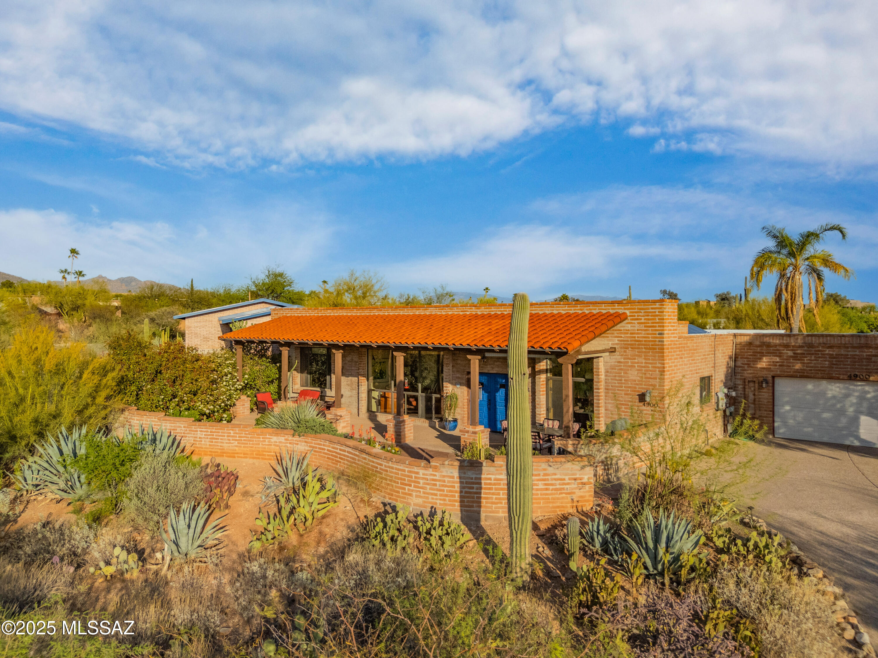 4900 E Calle Guebabi