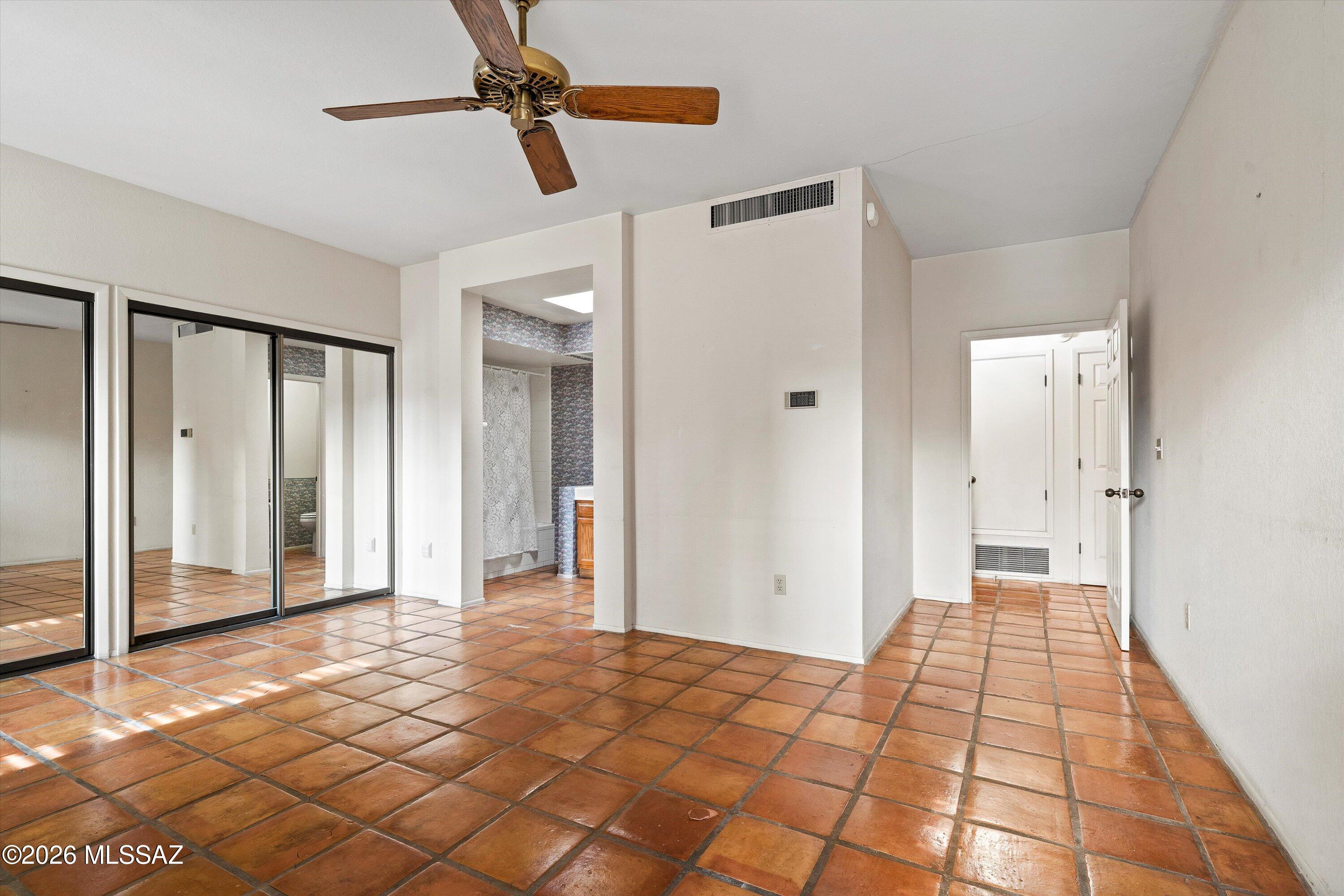 3167 N Willow Creek Drive