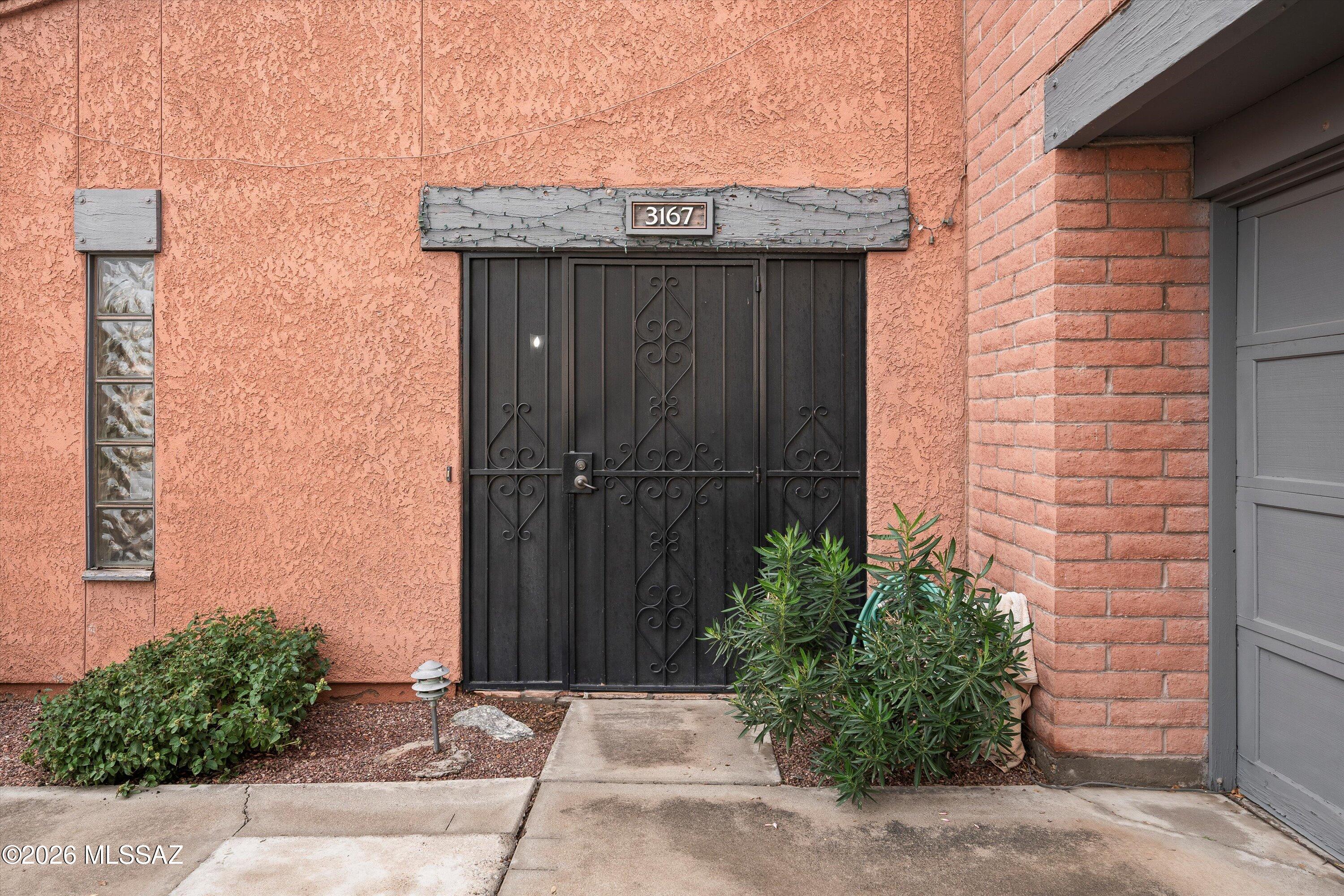 3167 N Willow Creek Drive