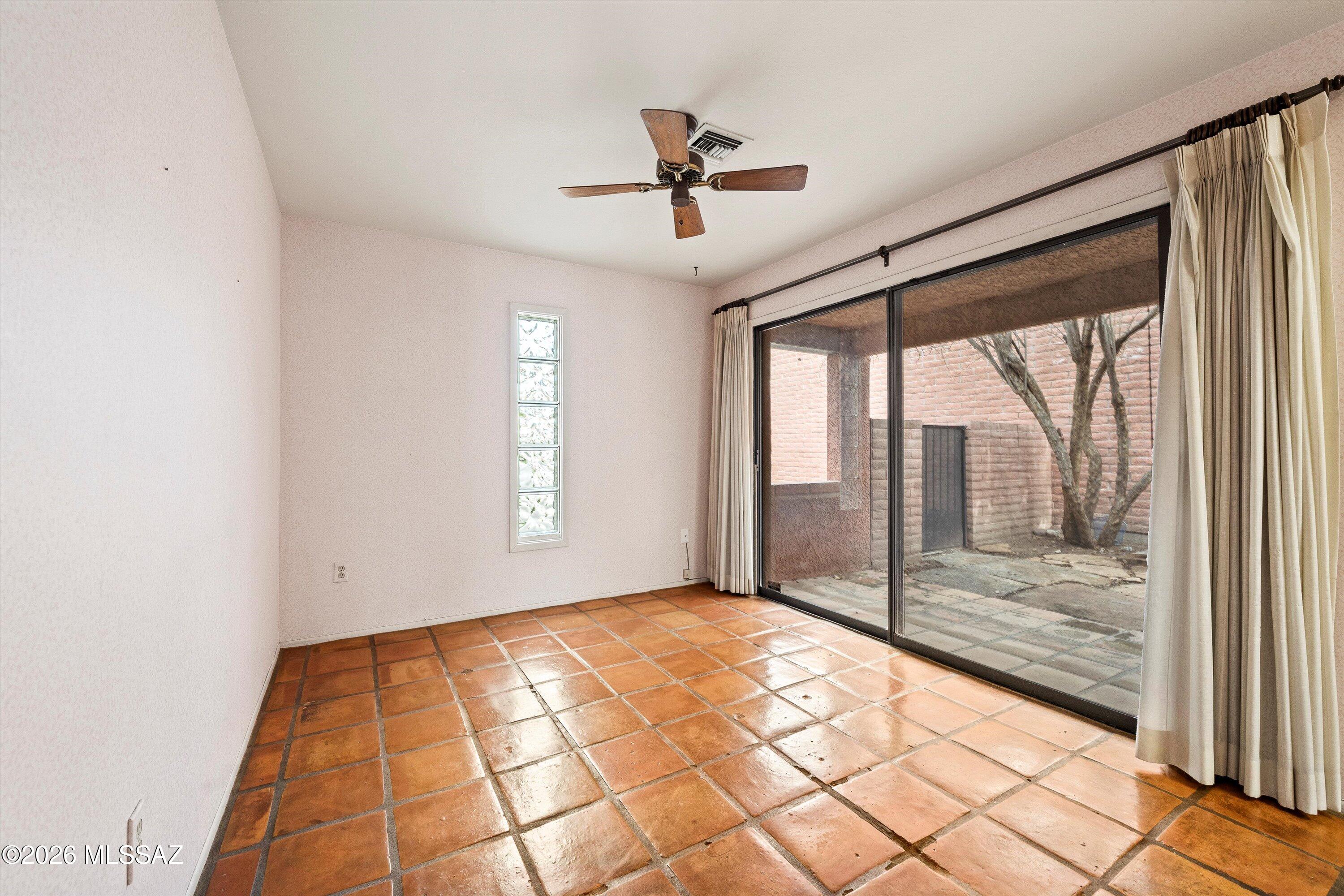 3167 N Willow Creek Drive