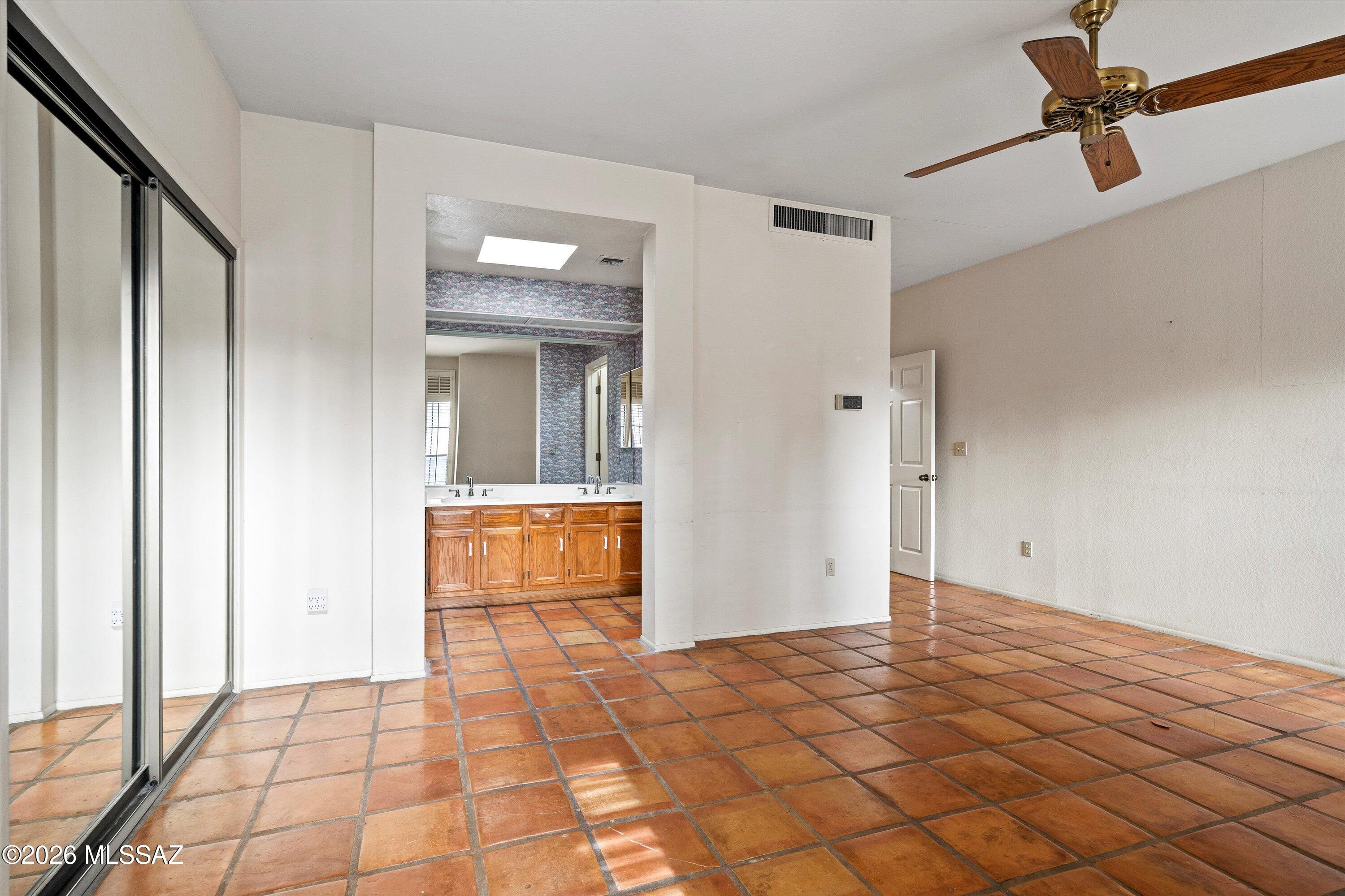 3167 N Willow Creek Drive