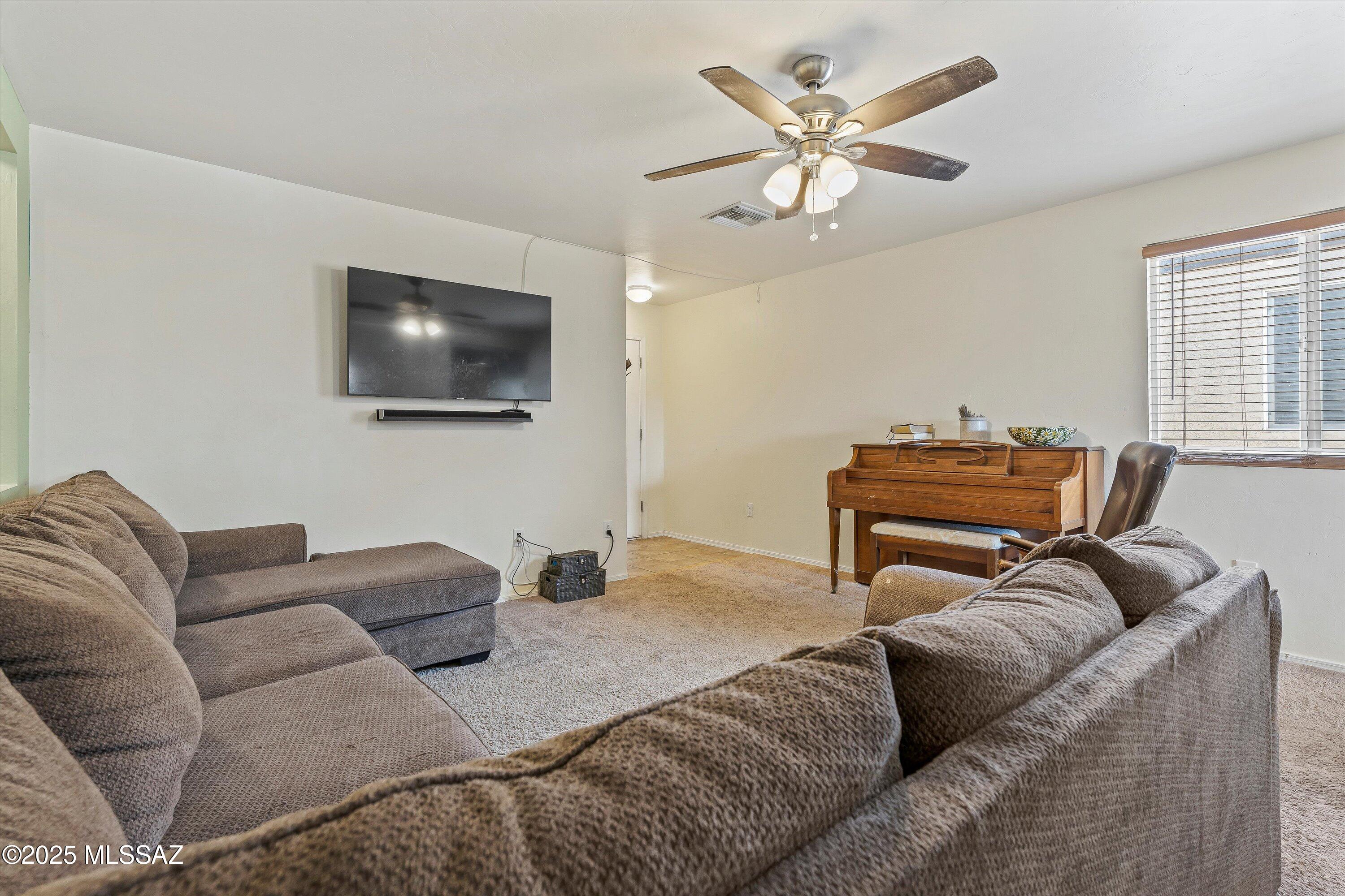 5164 E Desert Straw Lane