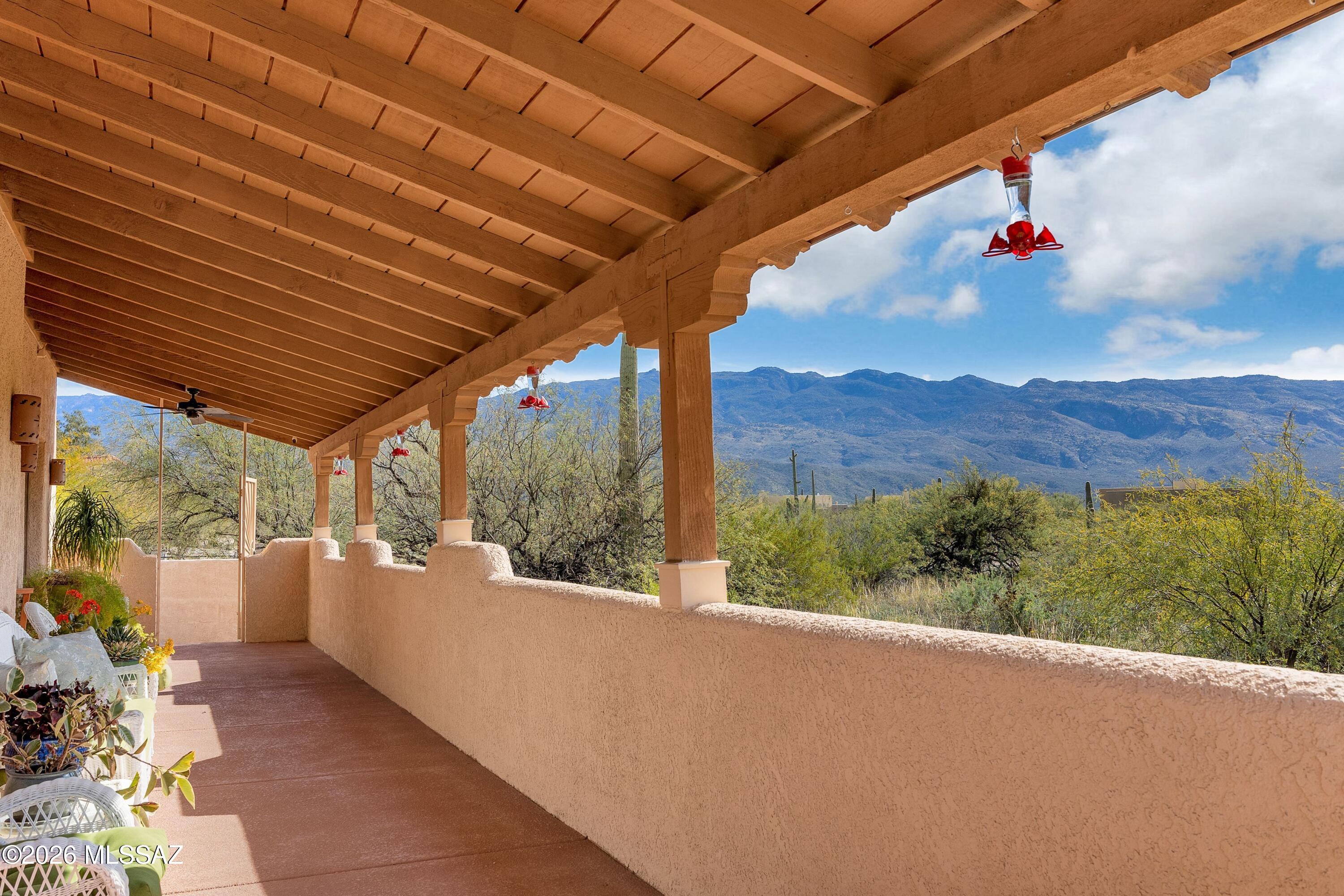 2305 N El Camino Rinconado