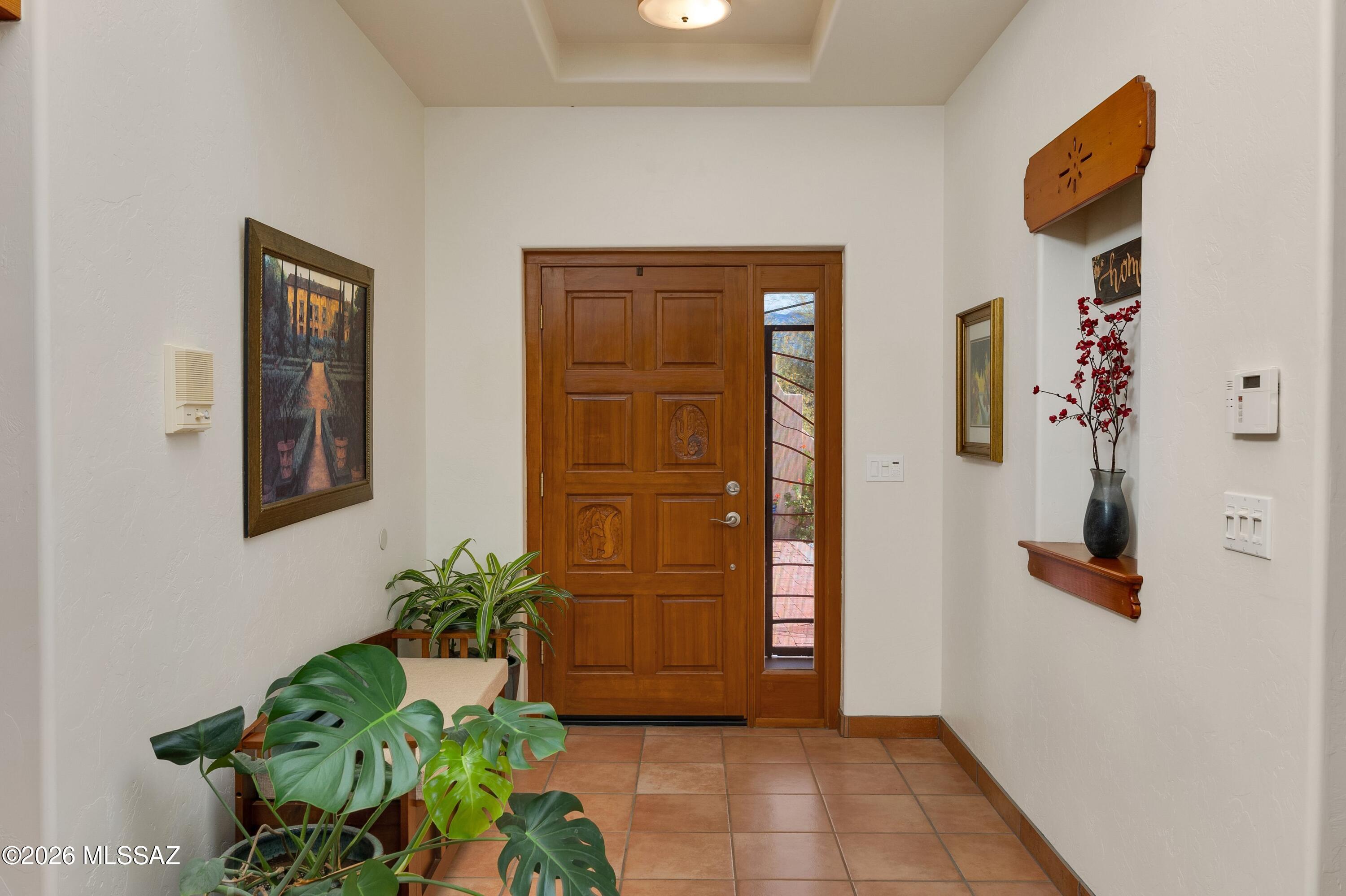 2305 N El Camino Rinconado