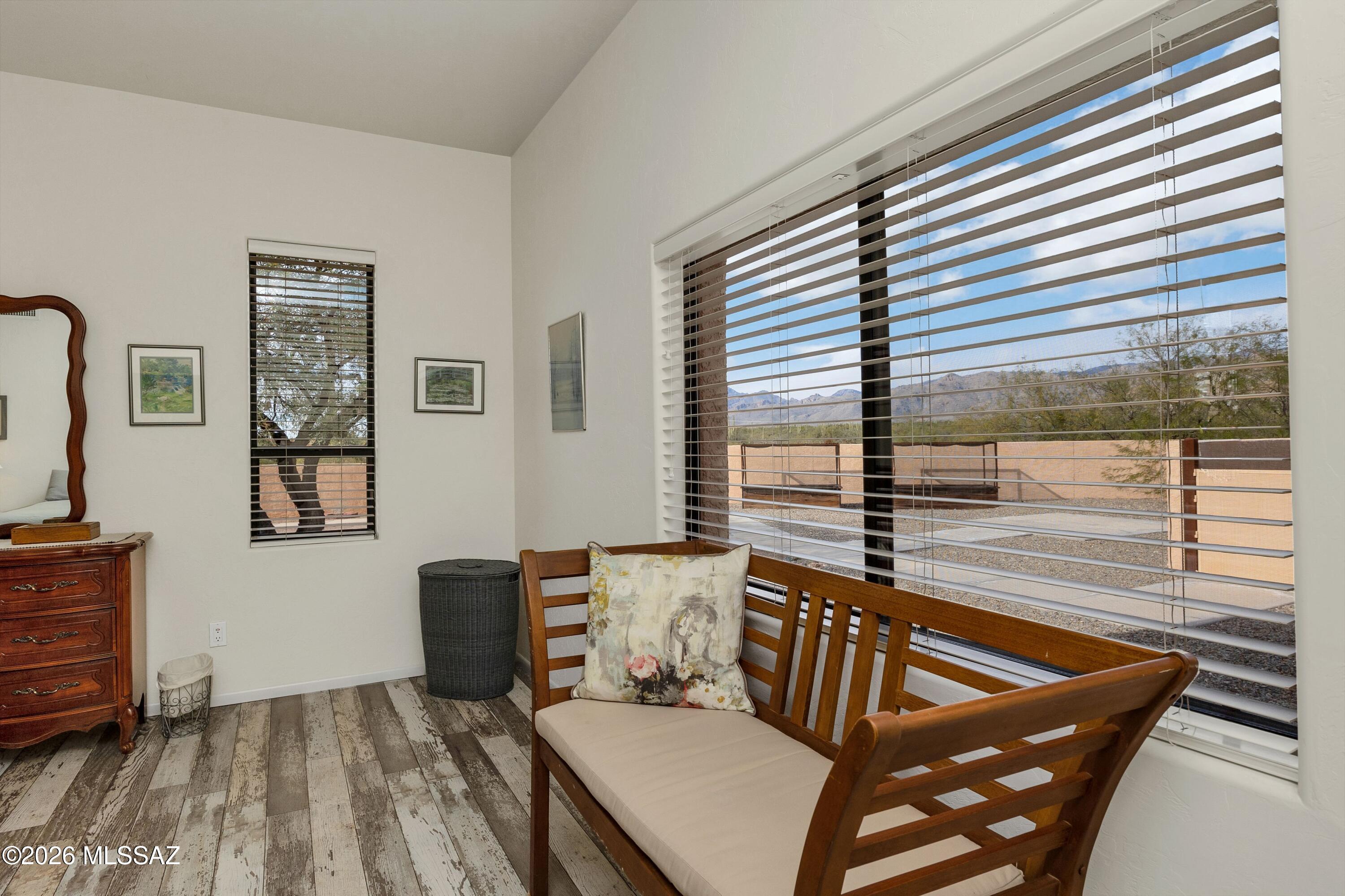 2305 N El Camino Rinconado