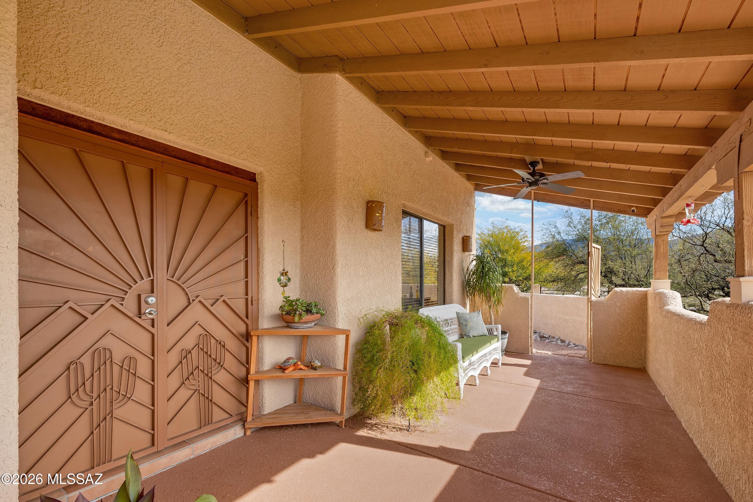 2305 N El Camino Rinconado