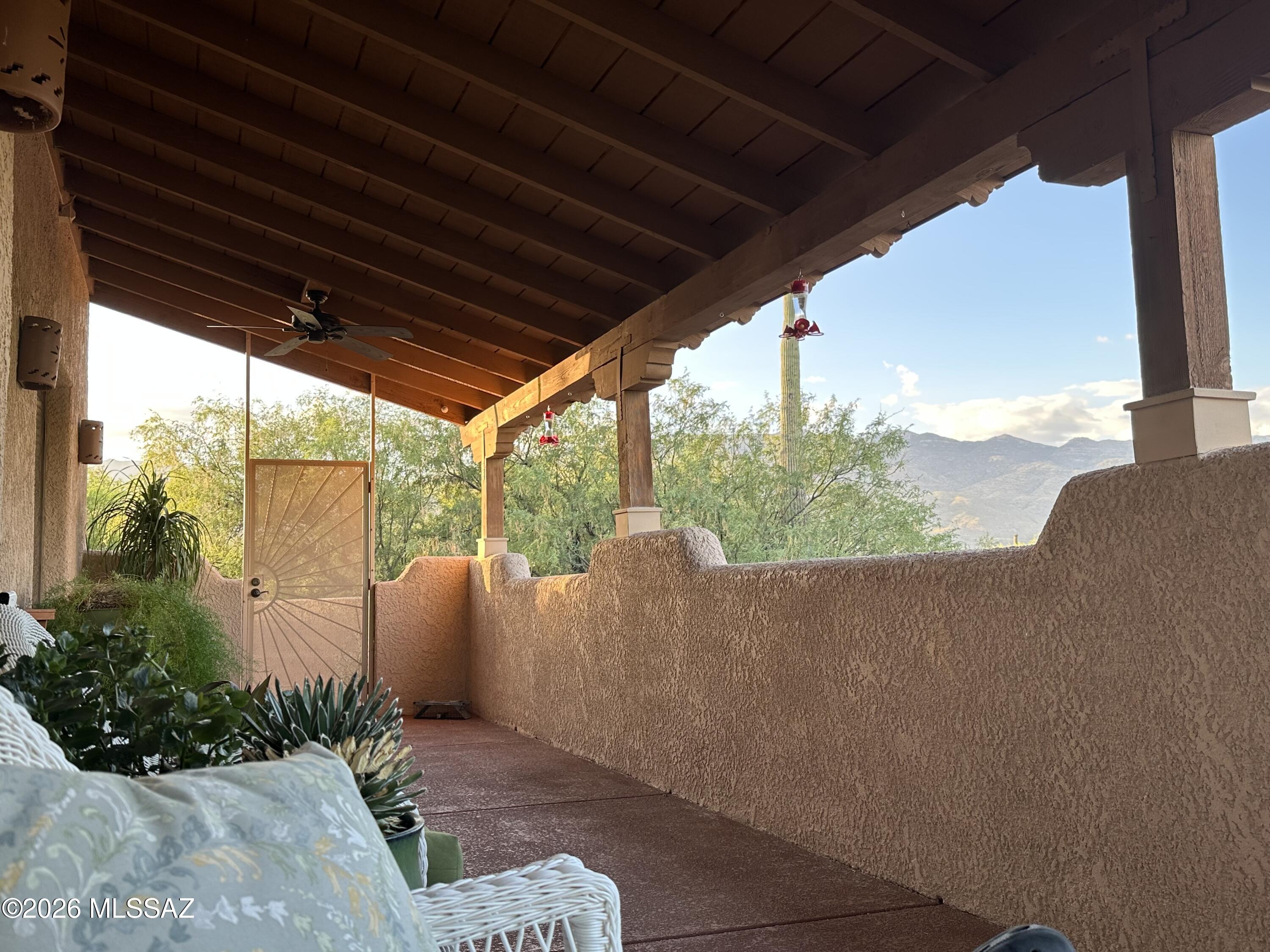 2305 N El Camino Rinconado