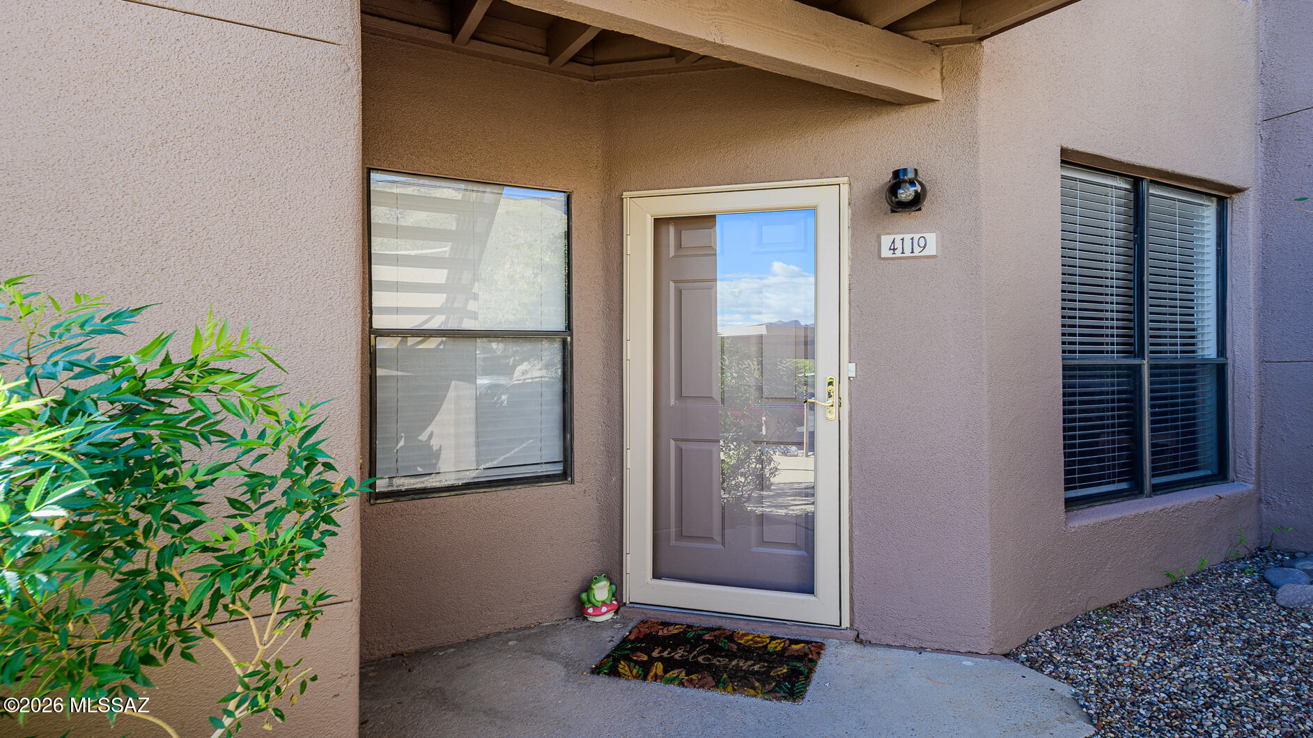 6655 N Canyon Crest Drive 4119