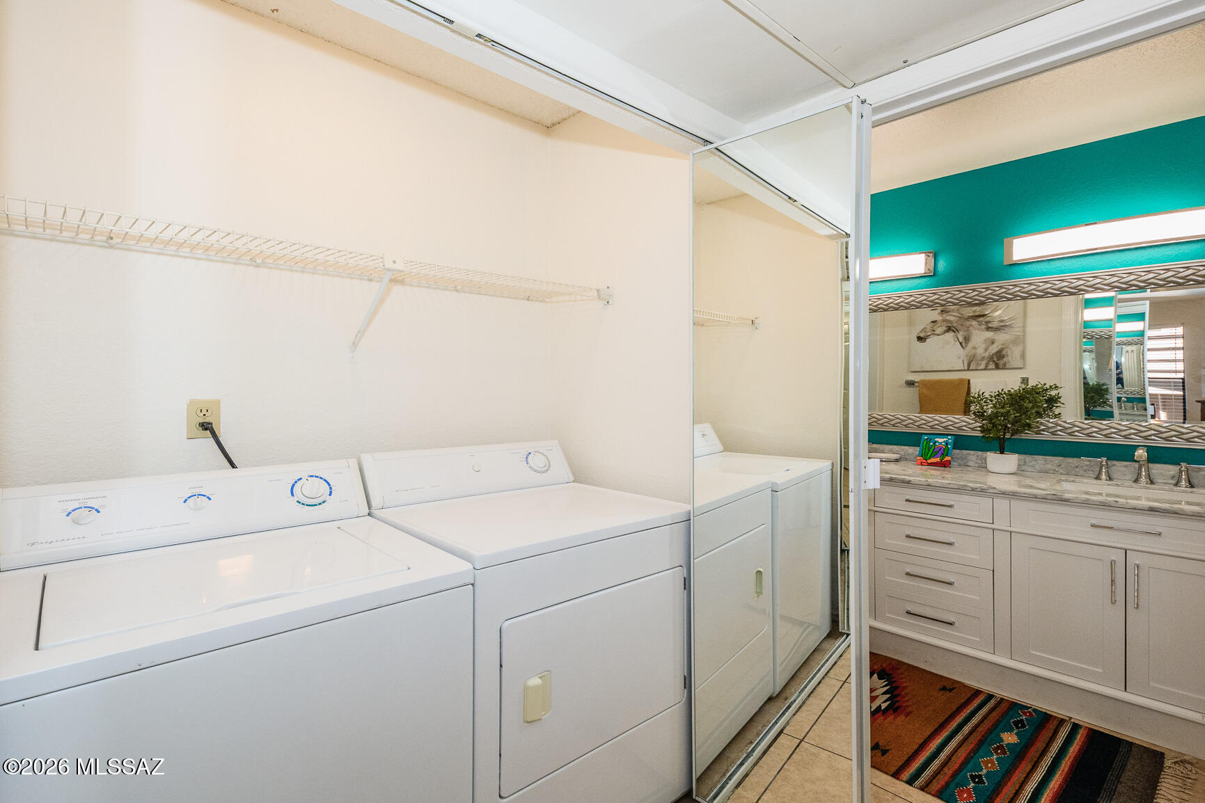 6655 N Canyon Crest Drive 4119