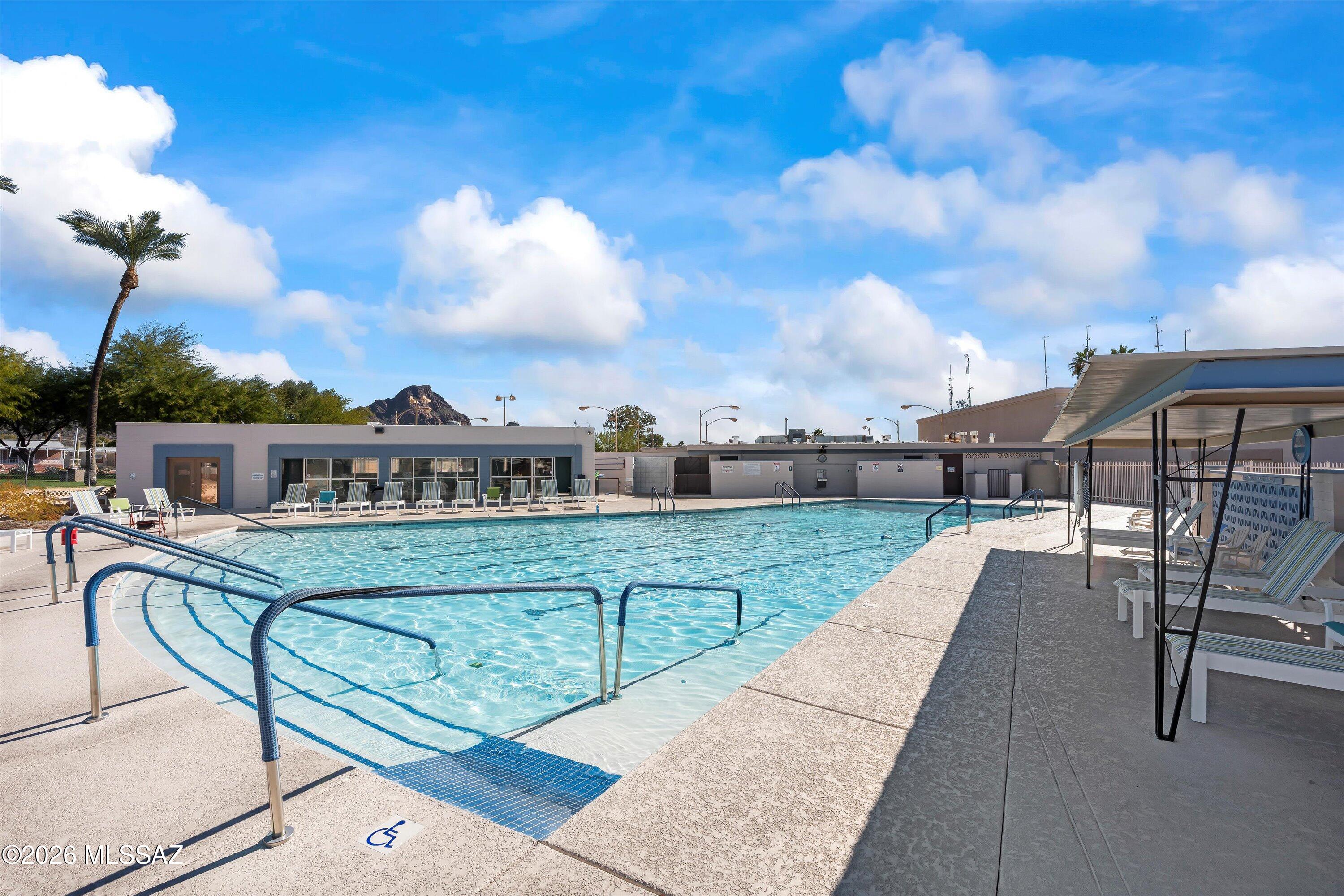 5772 W Lazy S Street