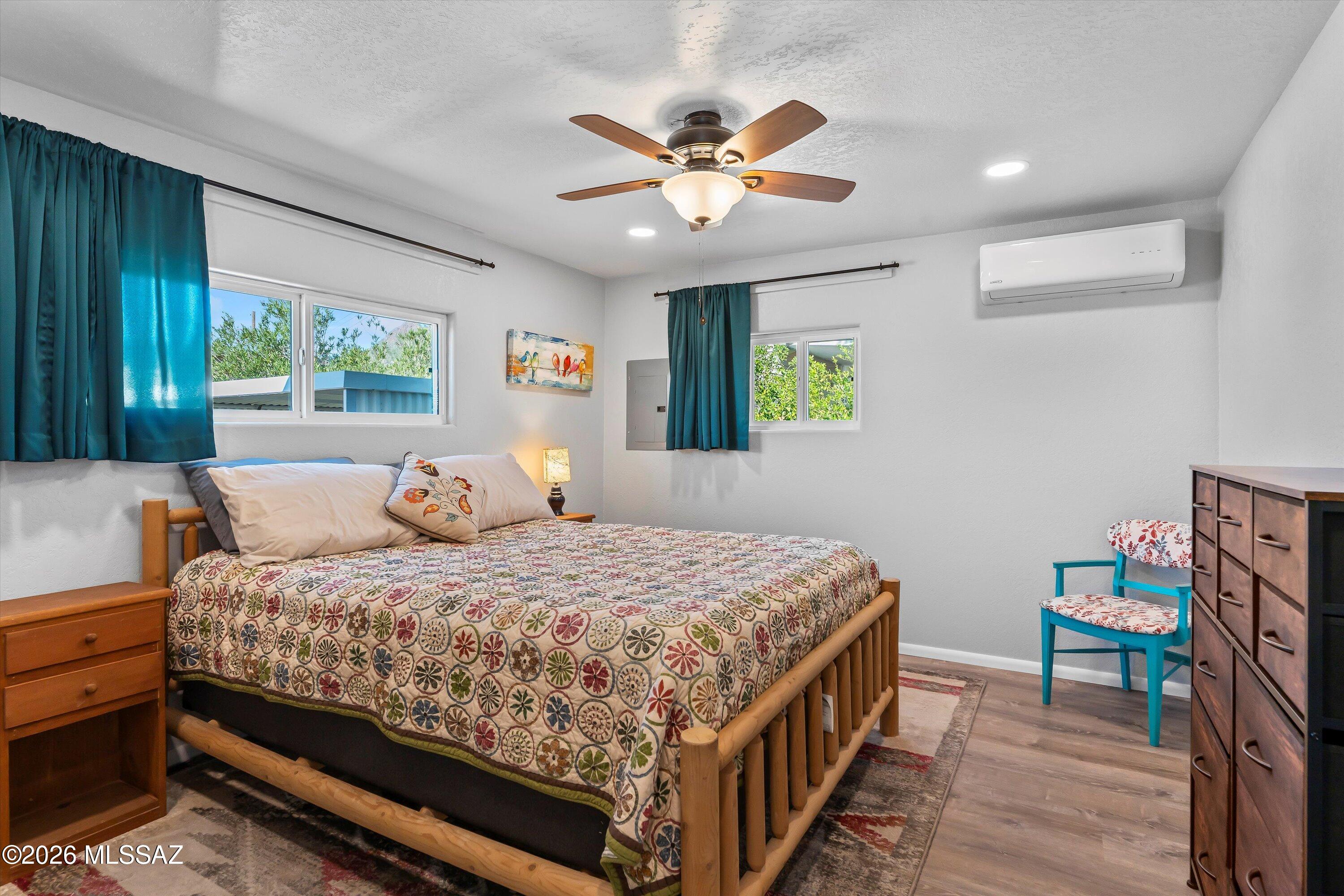 5772 W Lazy S Street