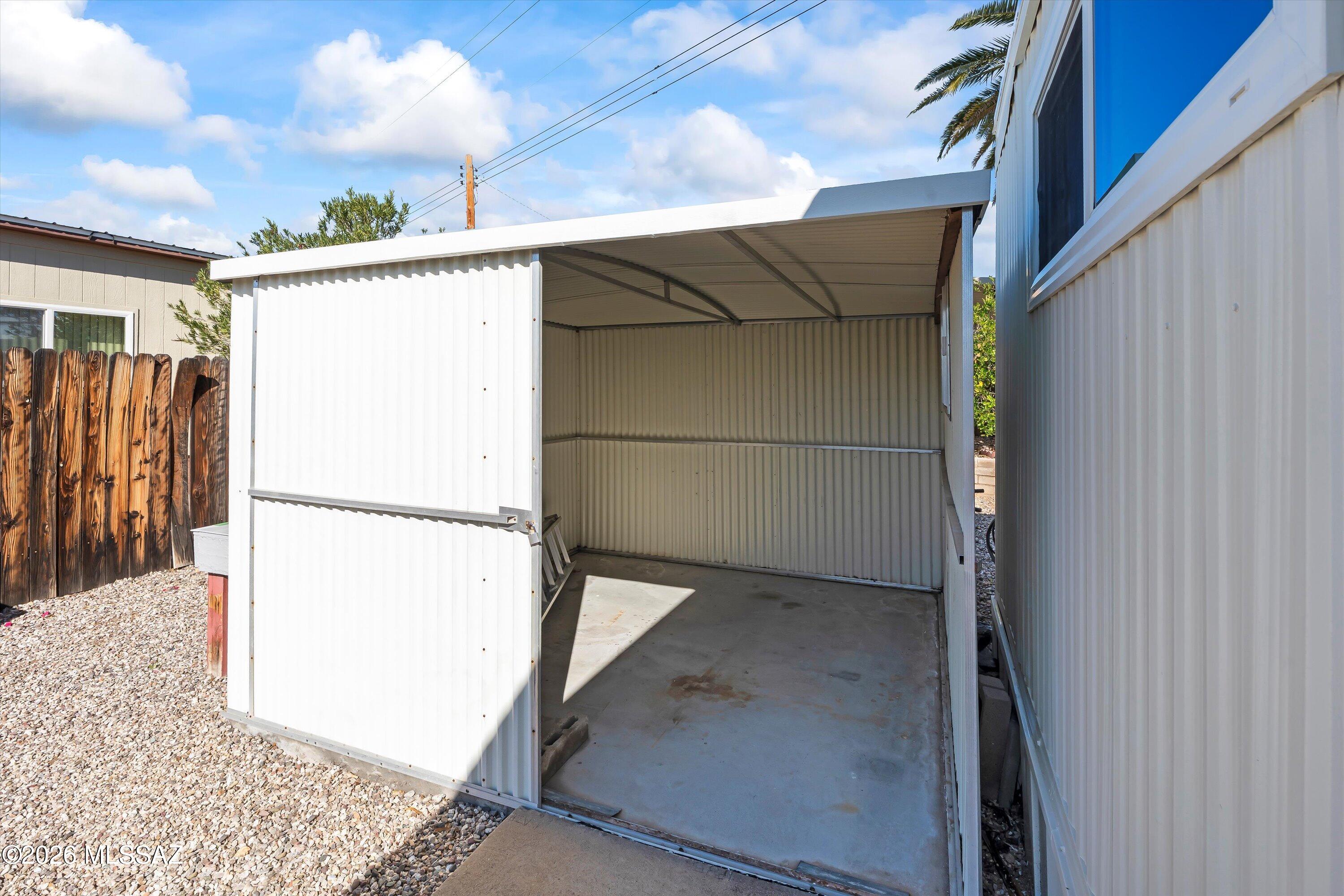 5772 W Lazy S Street