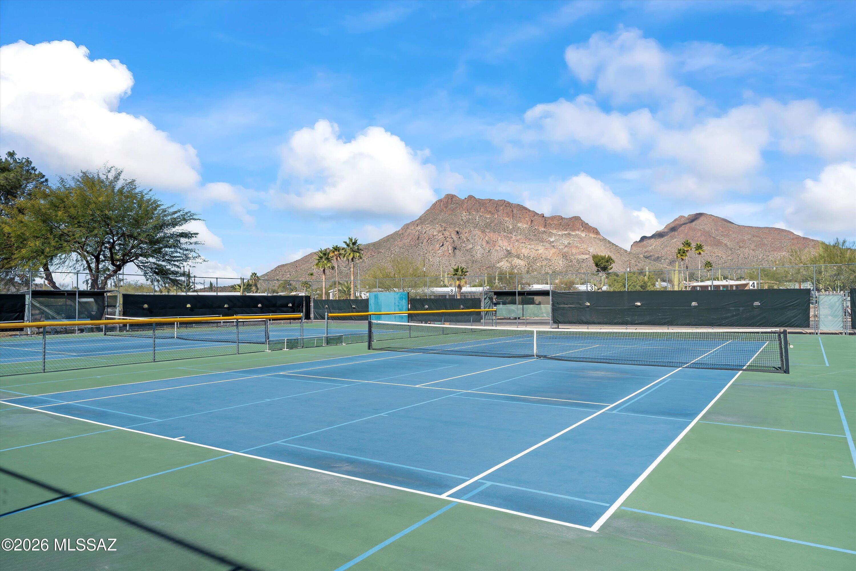 5772 W Lazy S Street