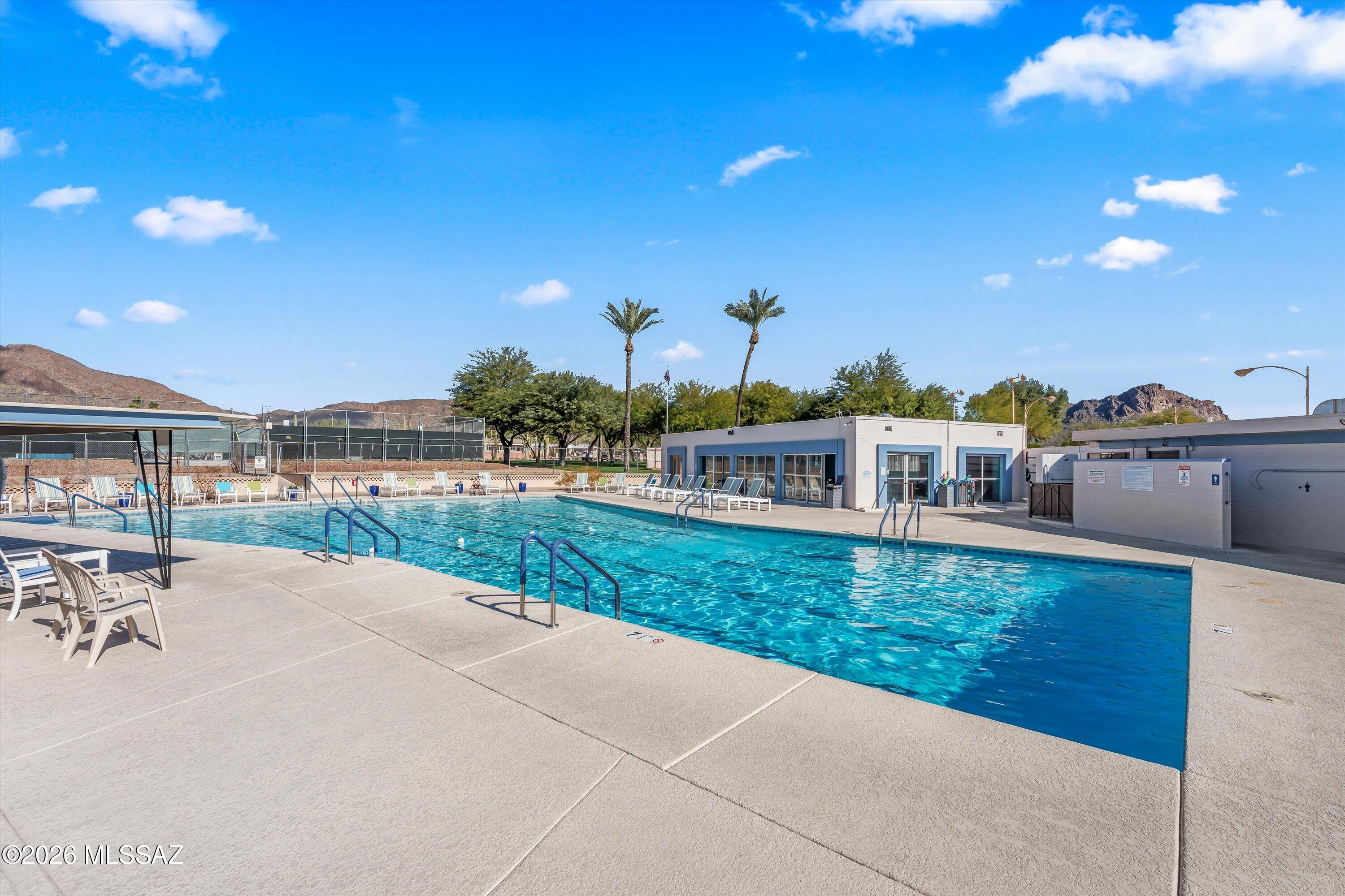 5772 W Lazy S Street