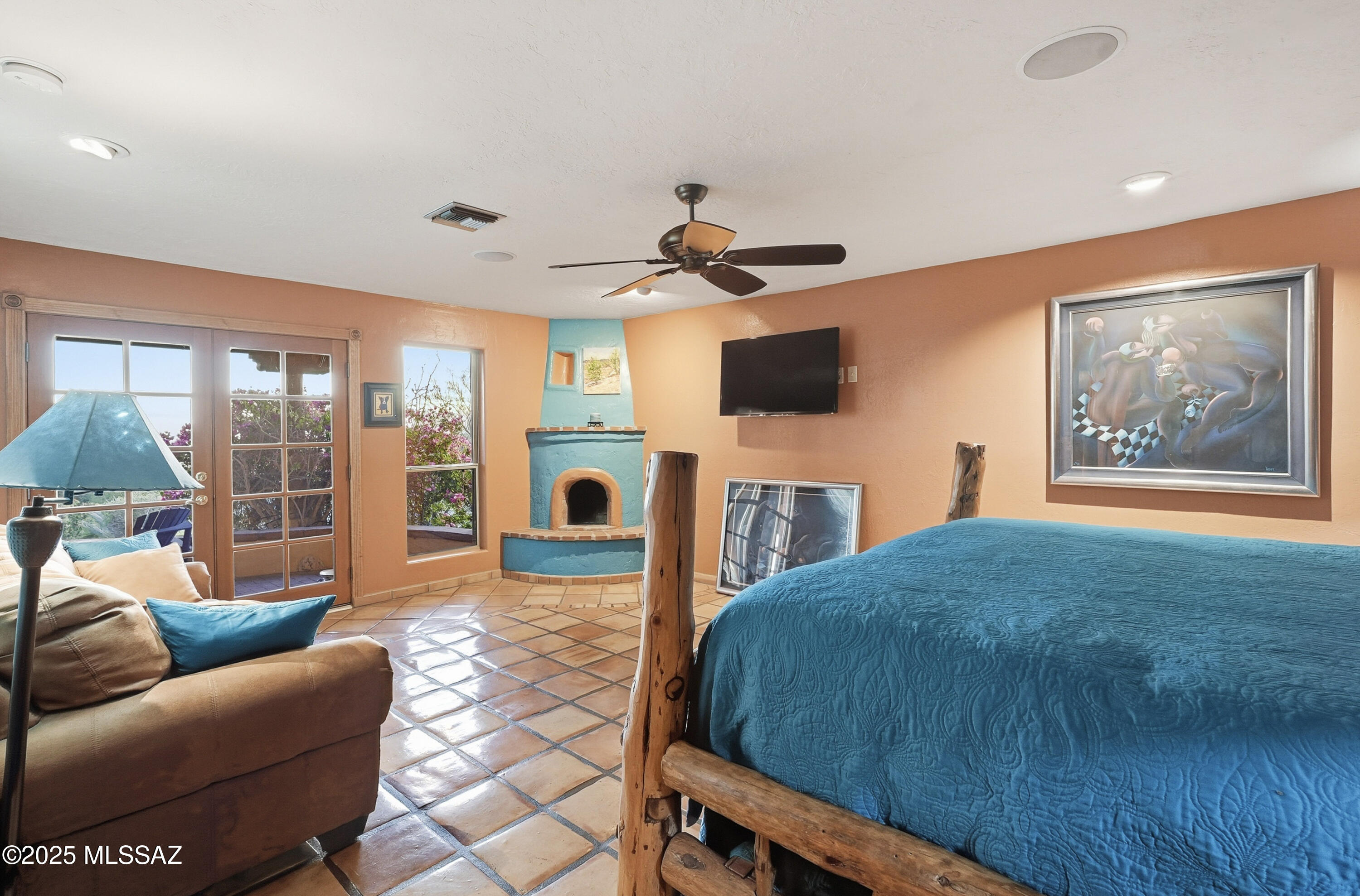 4565 E Don Jose Drive