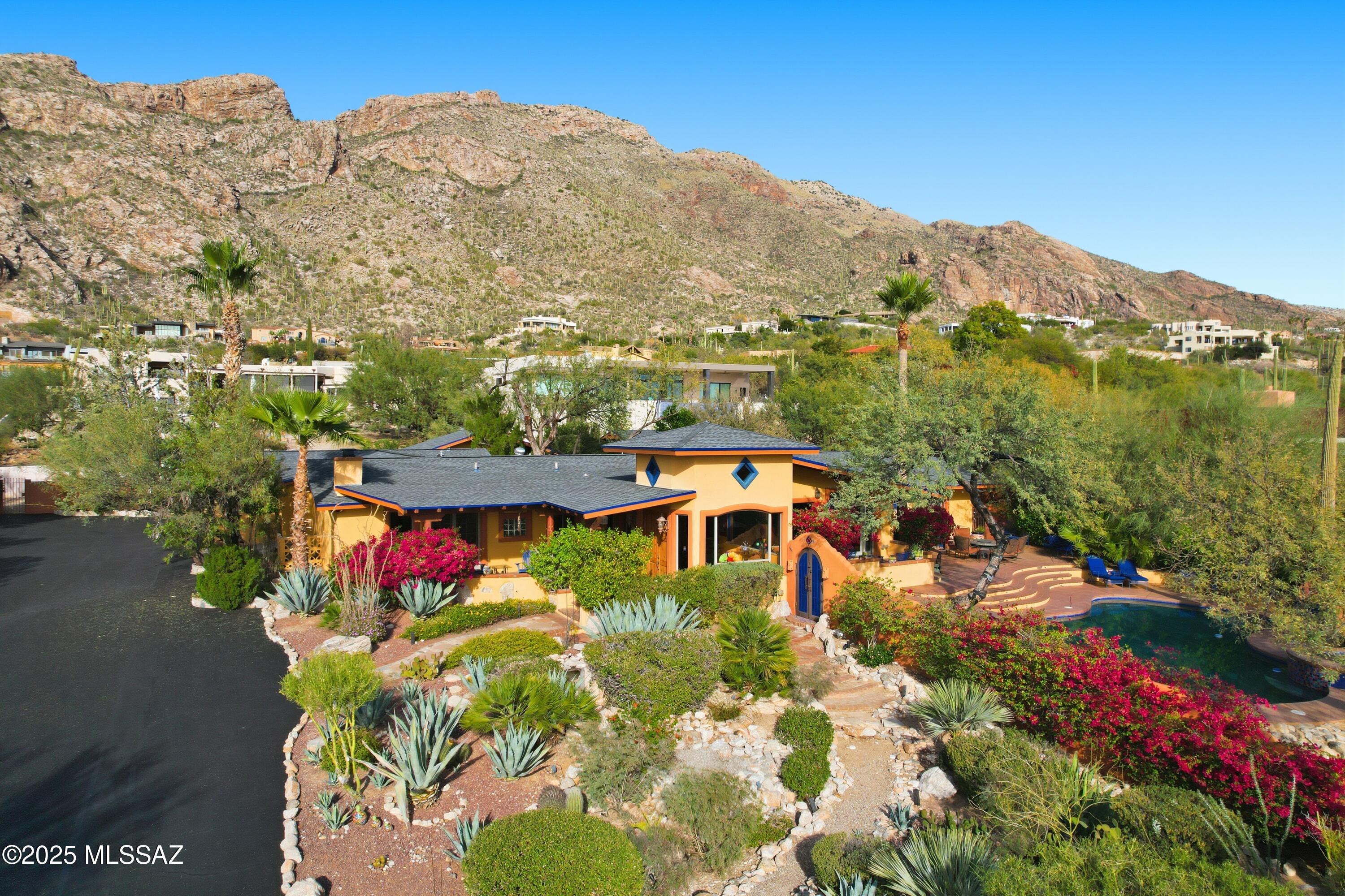 4565 E Don Jose Drive