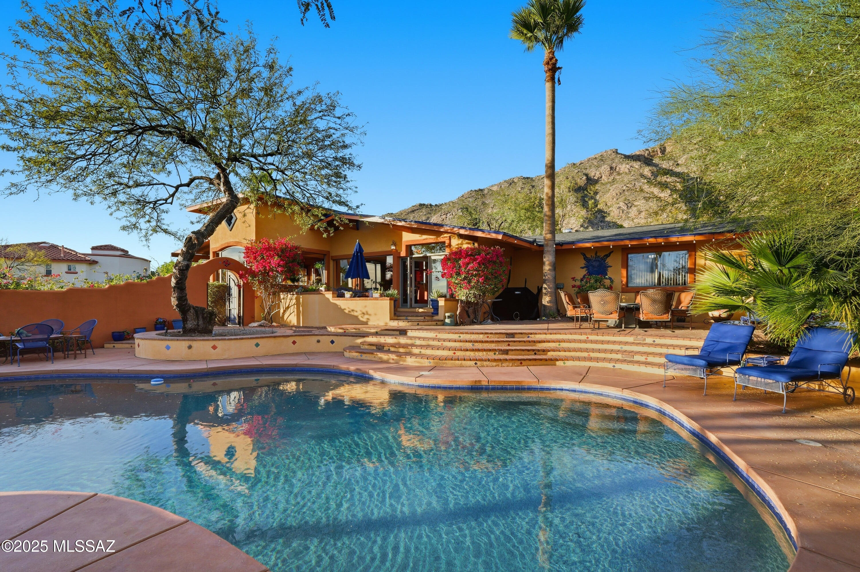 4565 E Don Jose Drive