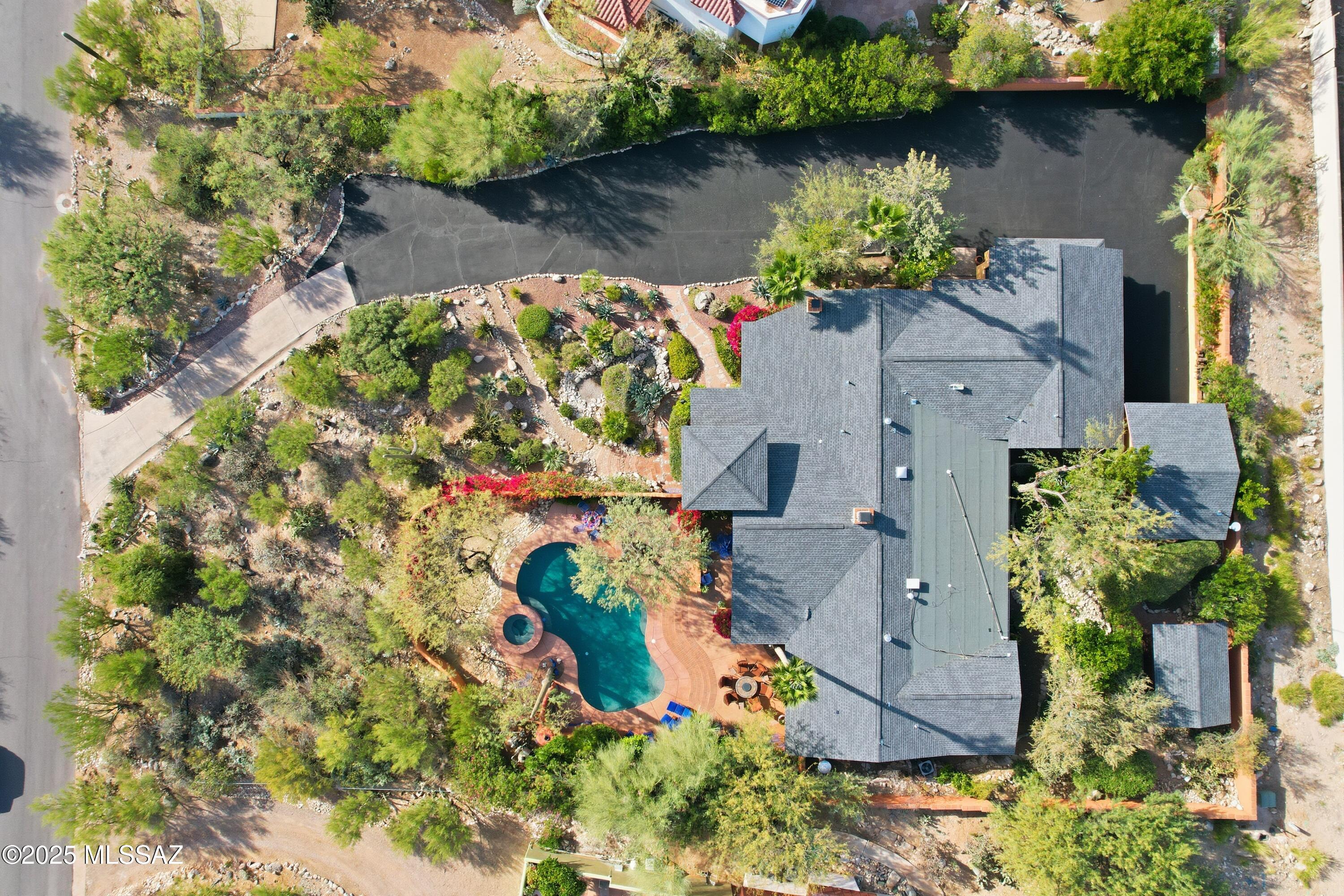 4565 E Don Jose Drive